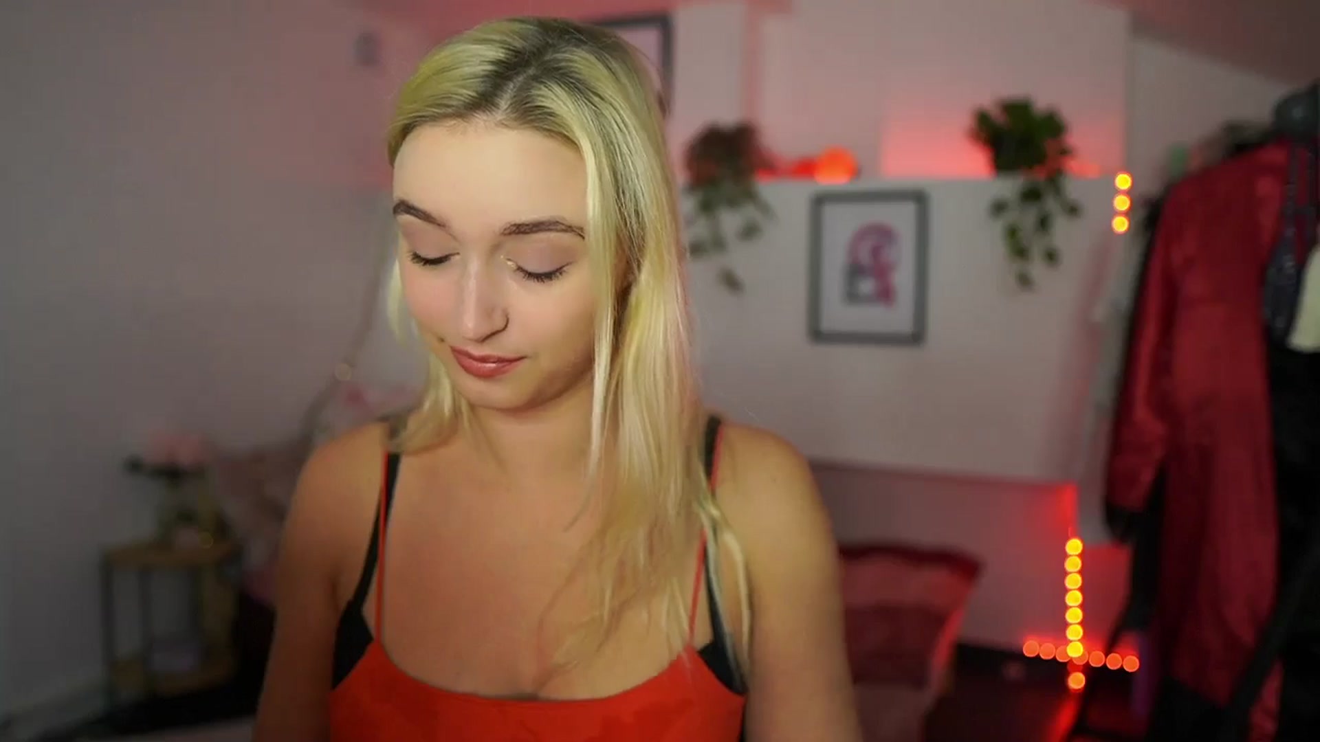 Gallery image thumbnail from Alexis__Texas's myfreecams stream on, 11/05/2024, 20:32 image 6 of 20