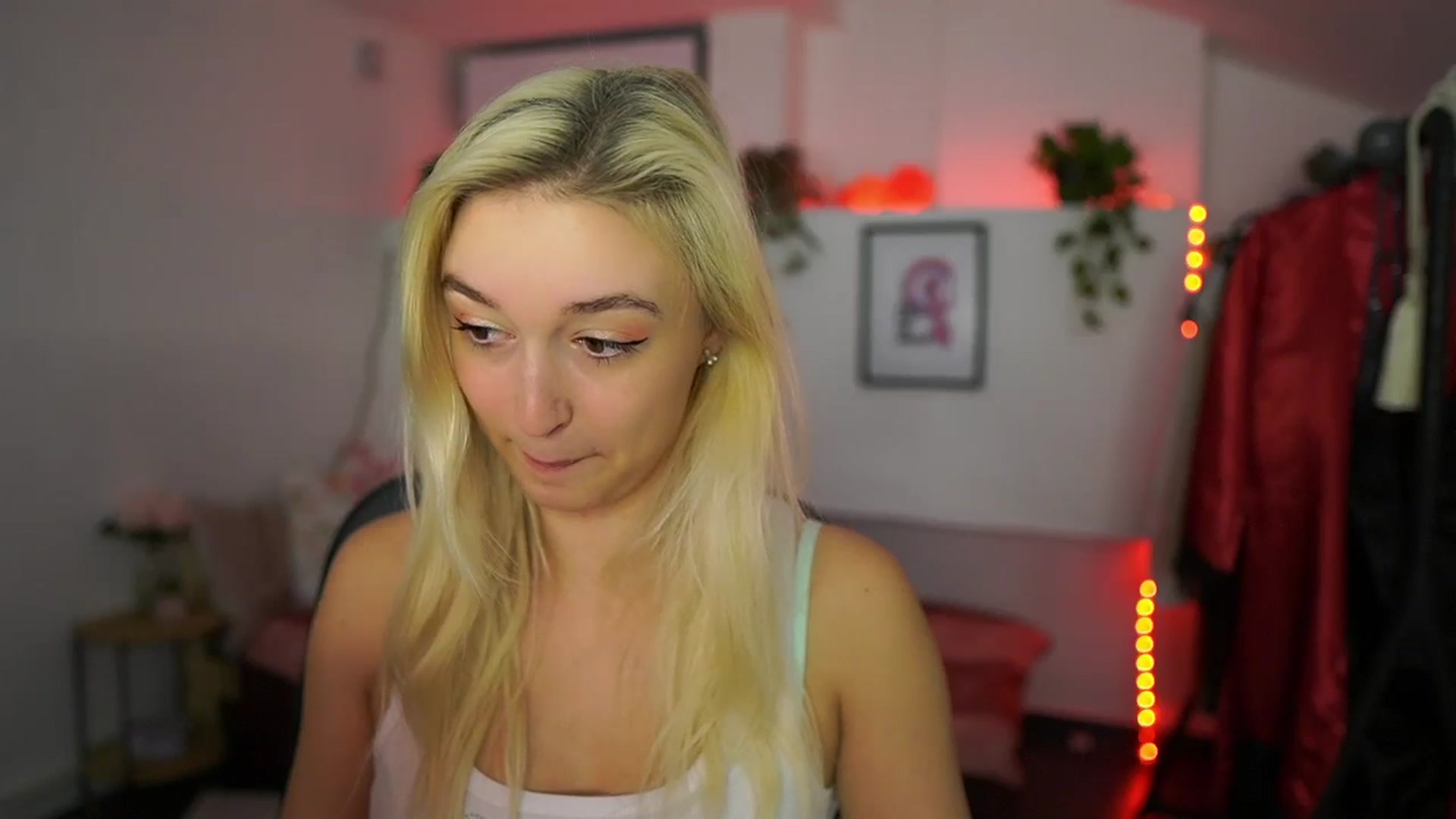 Gallery image thumbnail from Alexis__Texas's myfreecams stream on, 11/09/2024, 14:24 image 12 of 20