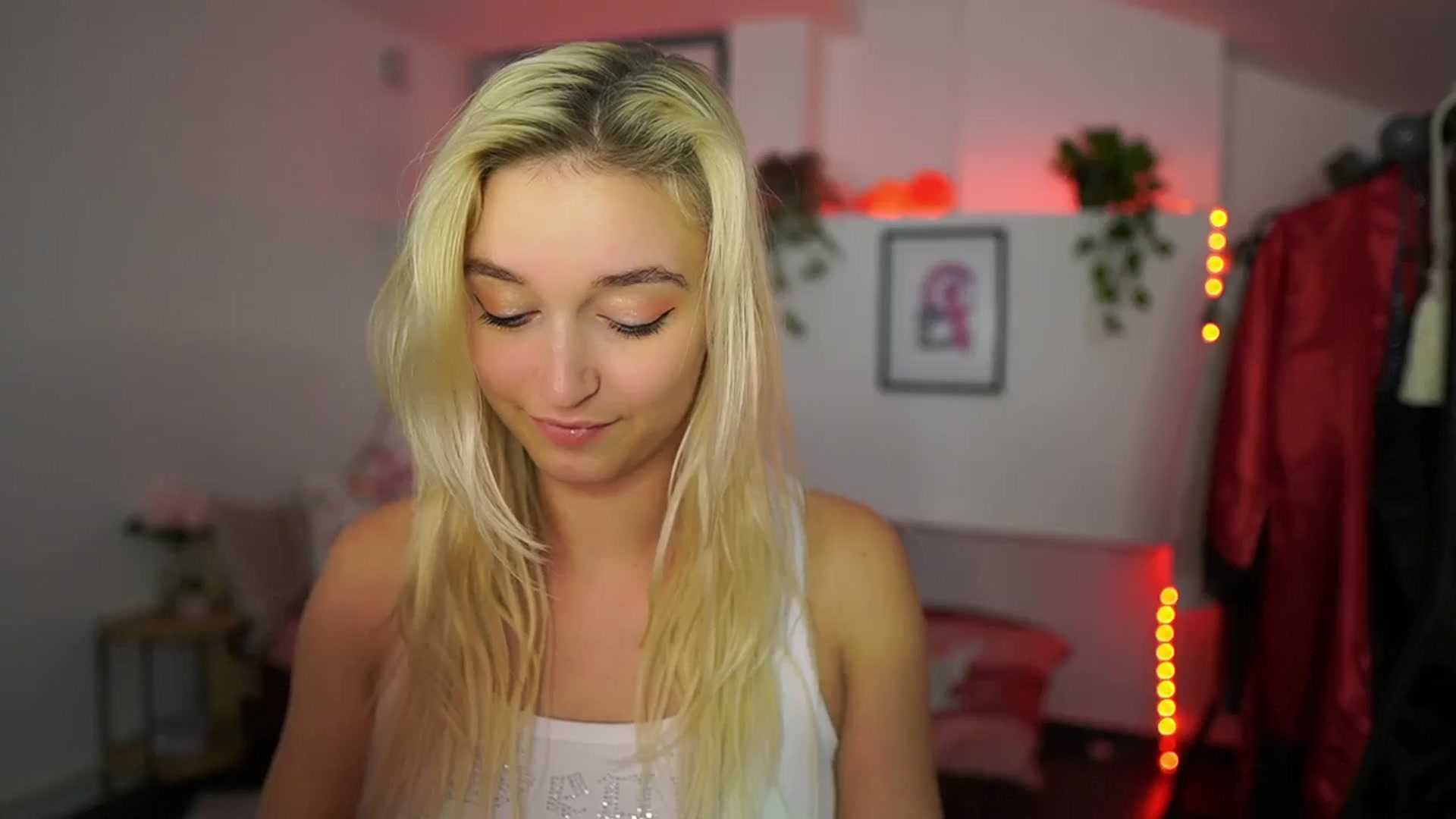 Gallery image thumbnail from Alexis__Texas's myfreecams stream on, 11/09/2024, 19:05 image 9 of 20