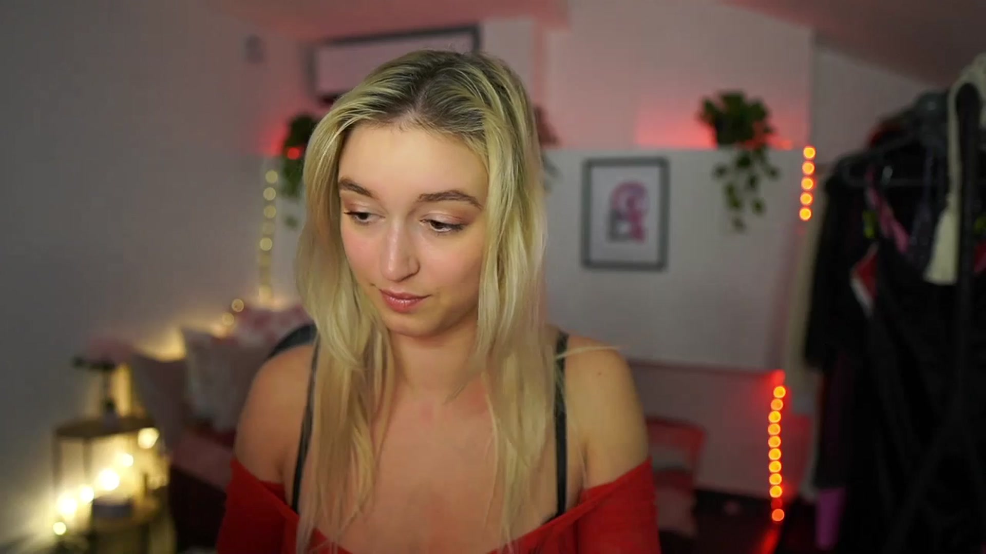 Gallery image thumbnail from Alexis__Texas's myfreecams stream on, 11/29/2024, 20:30 image 20 of 20