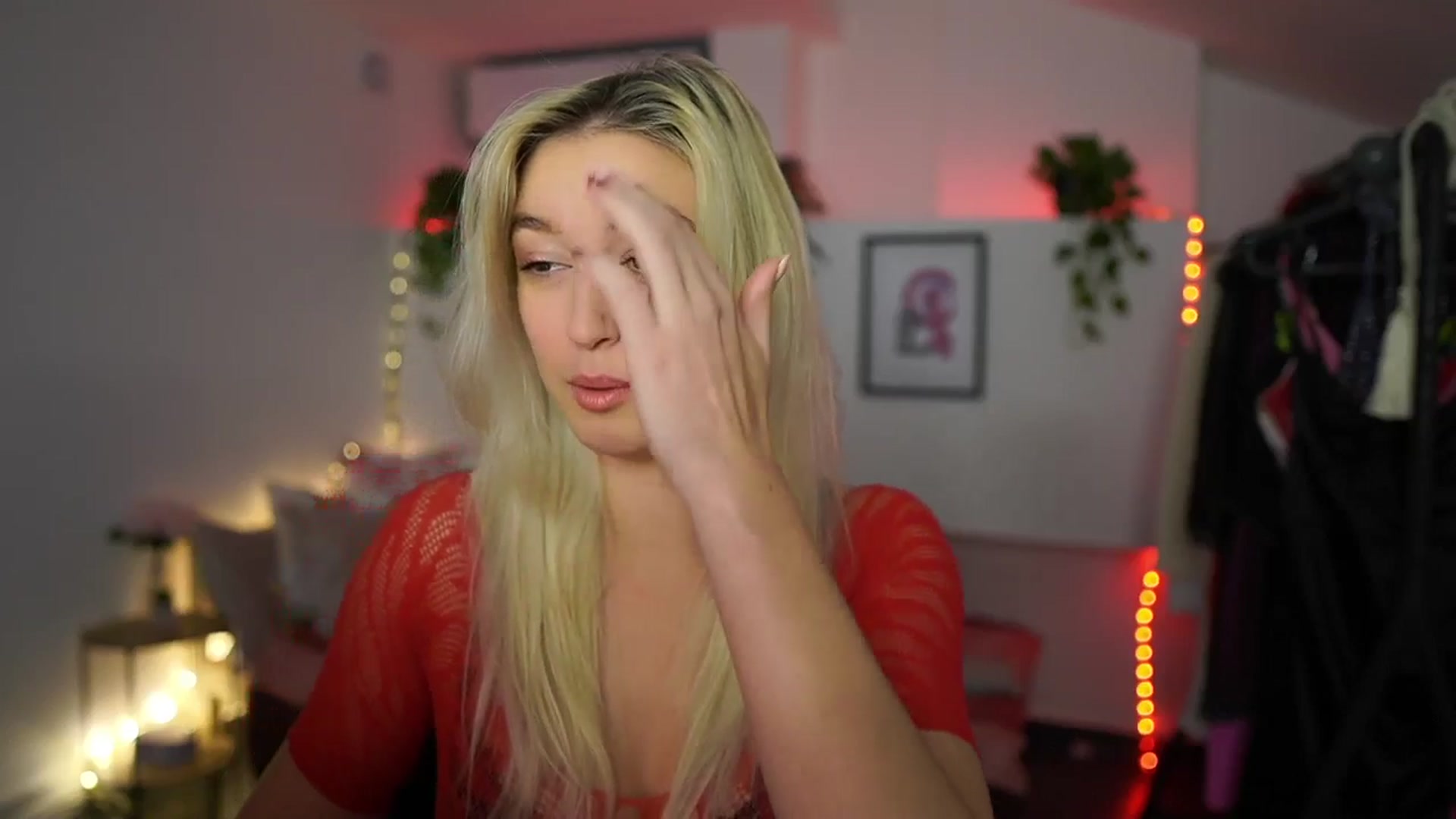 Gallery image thumbnail from Alexis__Texas's myfreecams stream on, 11/29/2024, 20:30 image 2 of 20