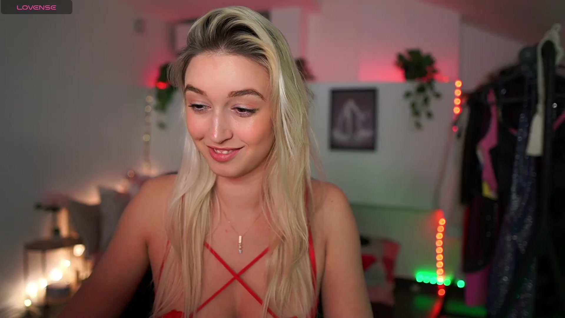 Gallery image thumbnail from Alexis__Texas's myfreecams stream on, 12/06/2024, 22:31 image 8 of 20