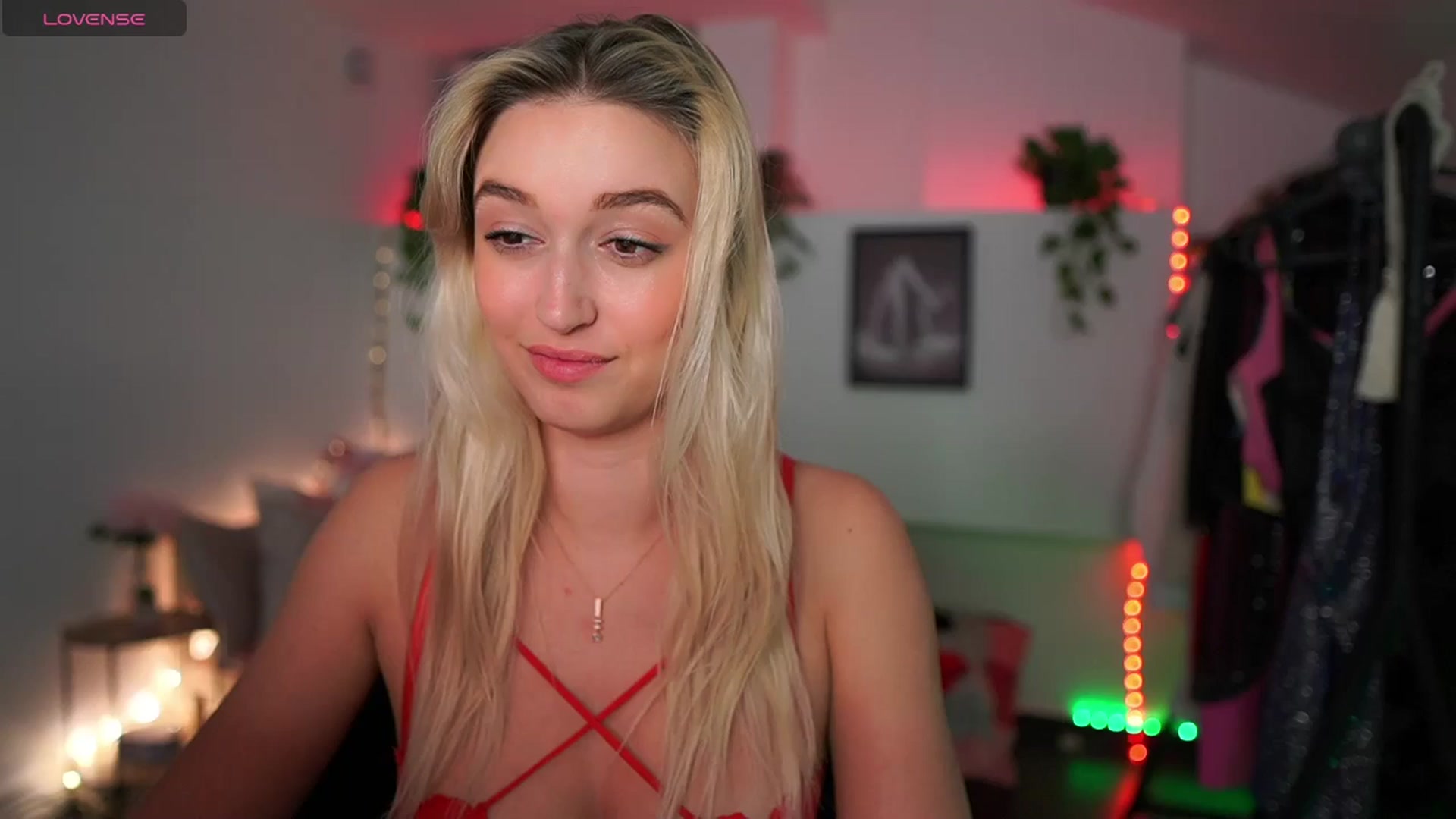 Gallery image thumbnail from Alexis__Texas's myfreecams stream on, 12/06/2024, 23:30 image 1 of 20