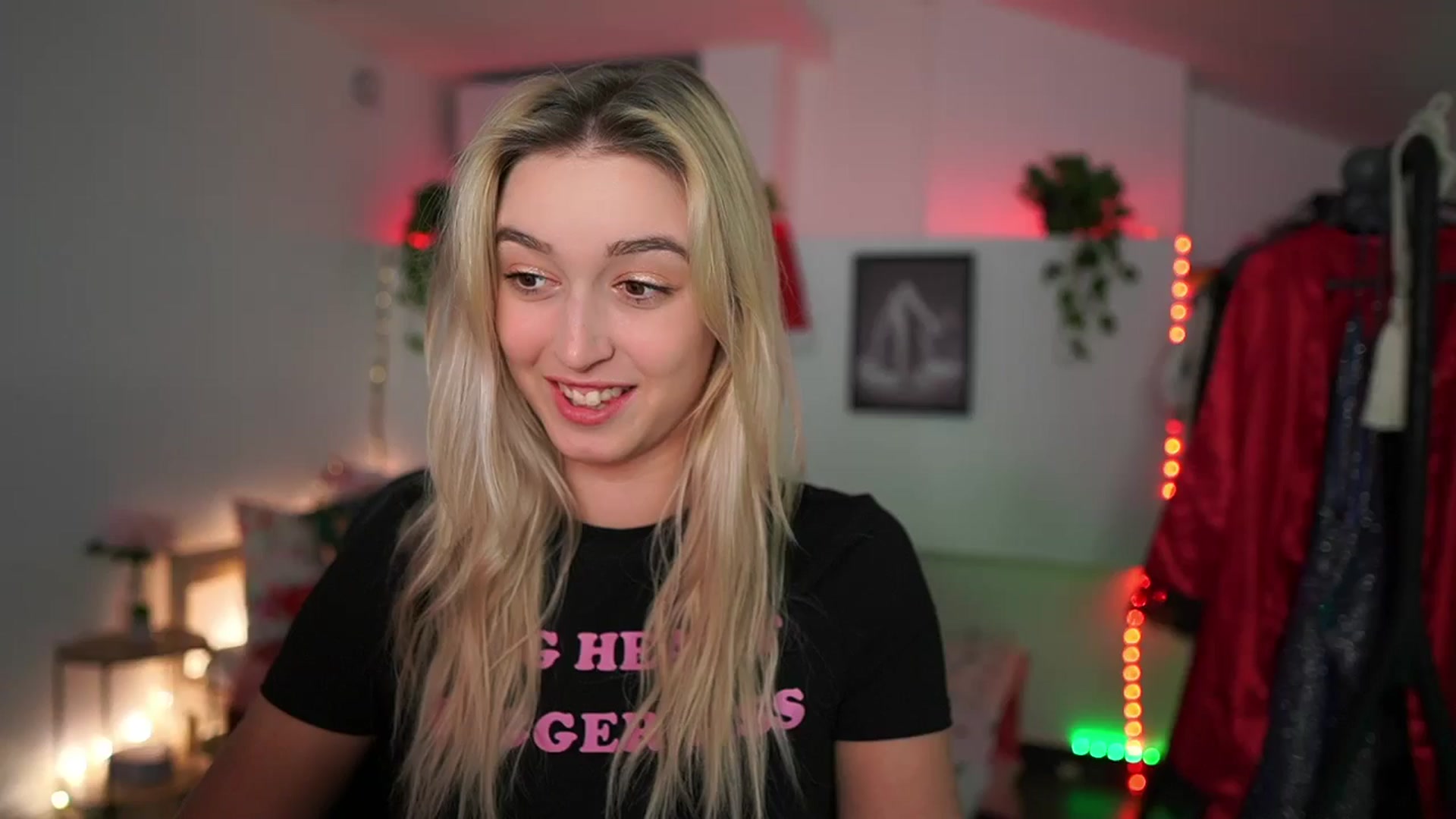 Gallery image thumbnail from Alexis__Texas's myfreecams stream on, 12/11/2024, 24:02 image 1 of 20