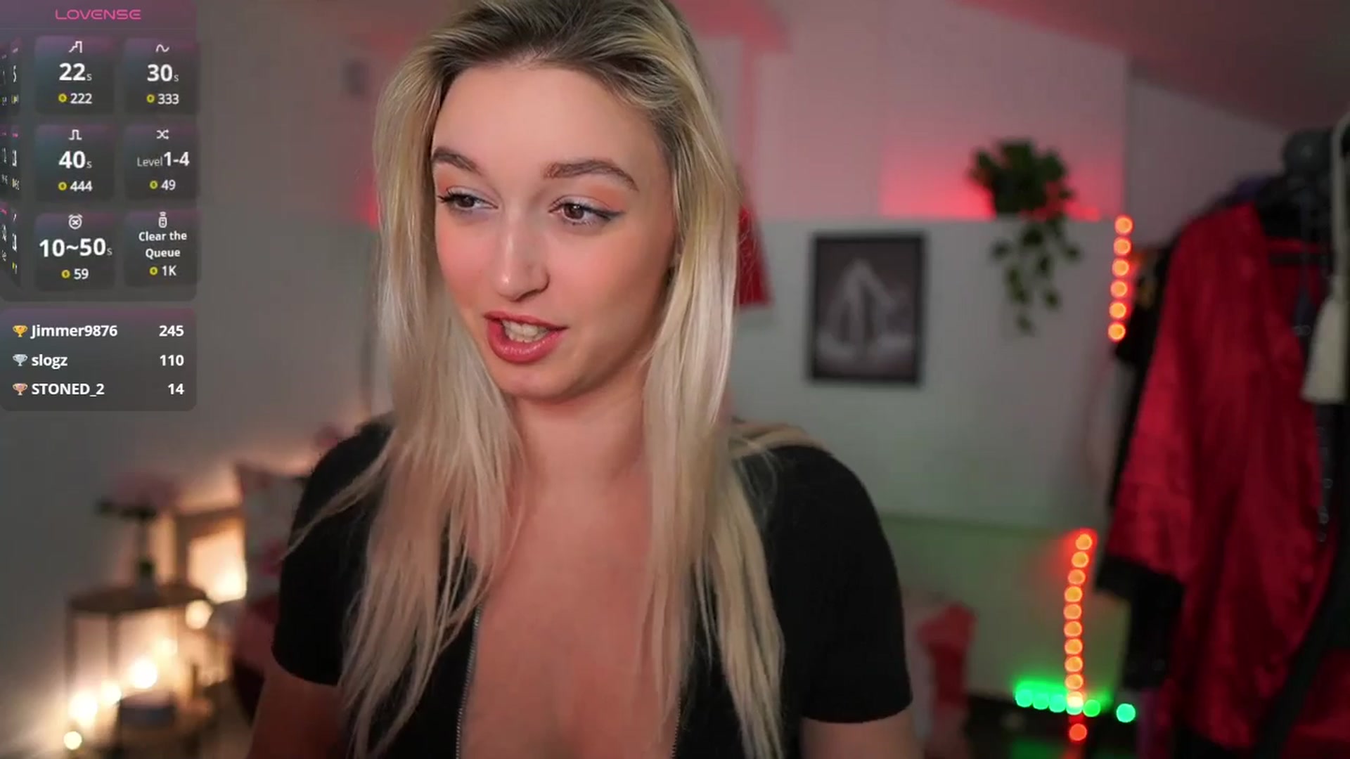 Gallery image thumbnail from Alexis__Texas's myfreecams stream on, 12/13/2024, 19:57 image 19 of 20