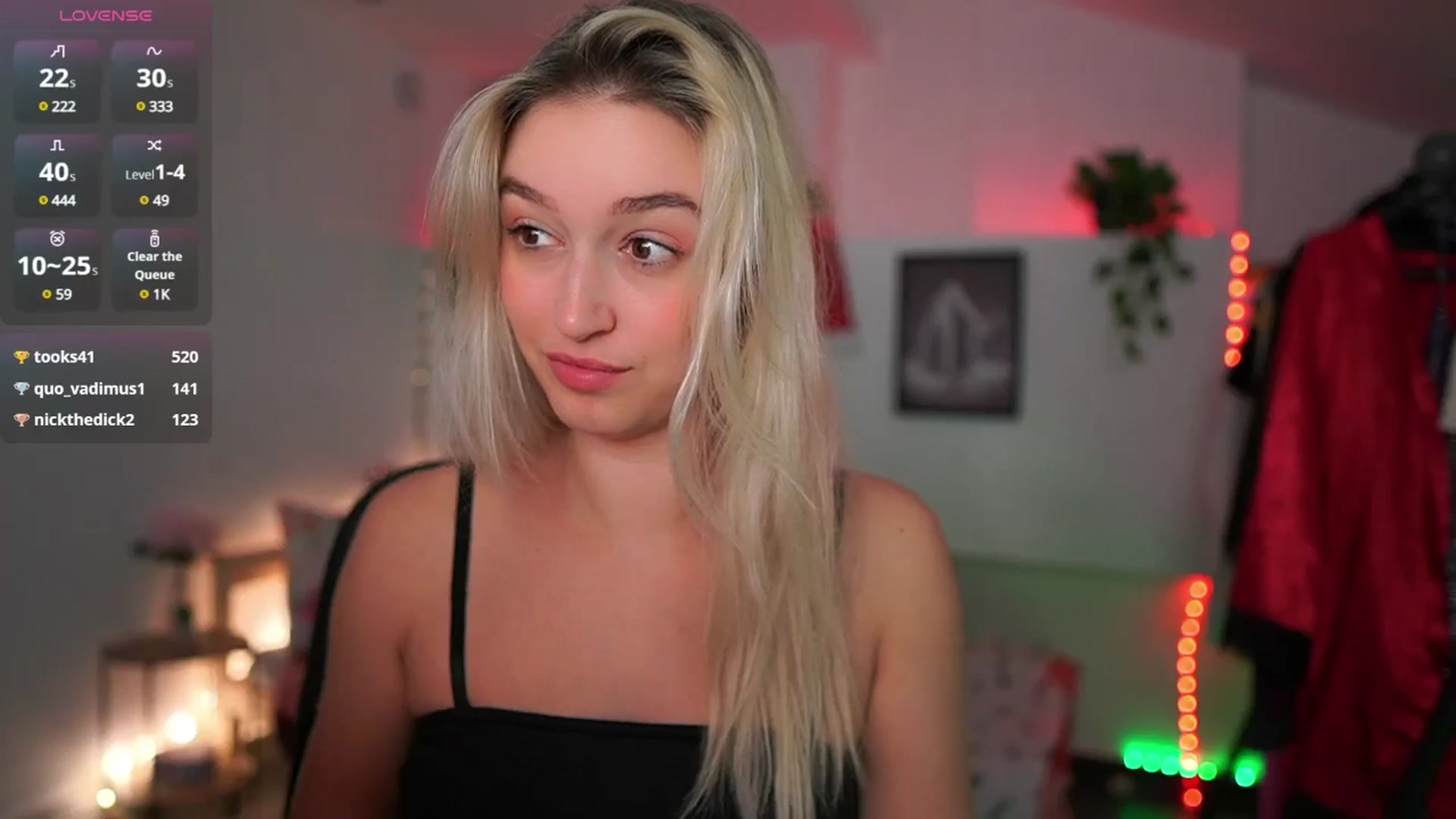 Gallery image thumbnail from Alexis__Texas's myfreecams stream on, 12/14/2024, 16:40 image 18 of 20