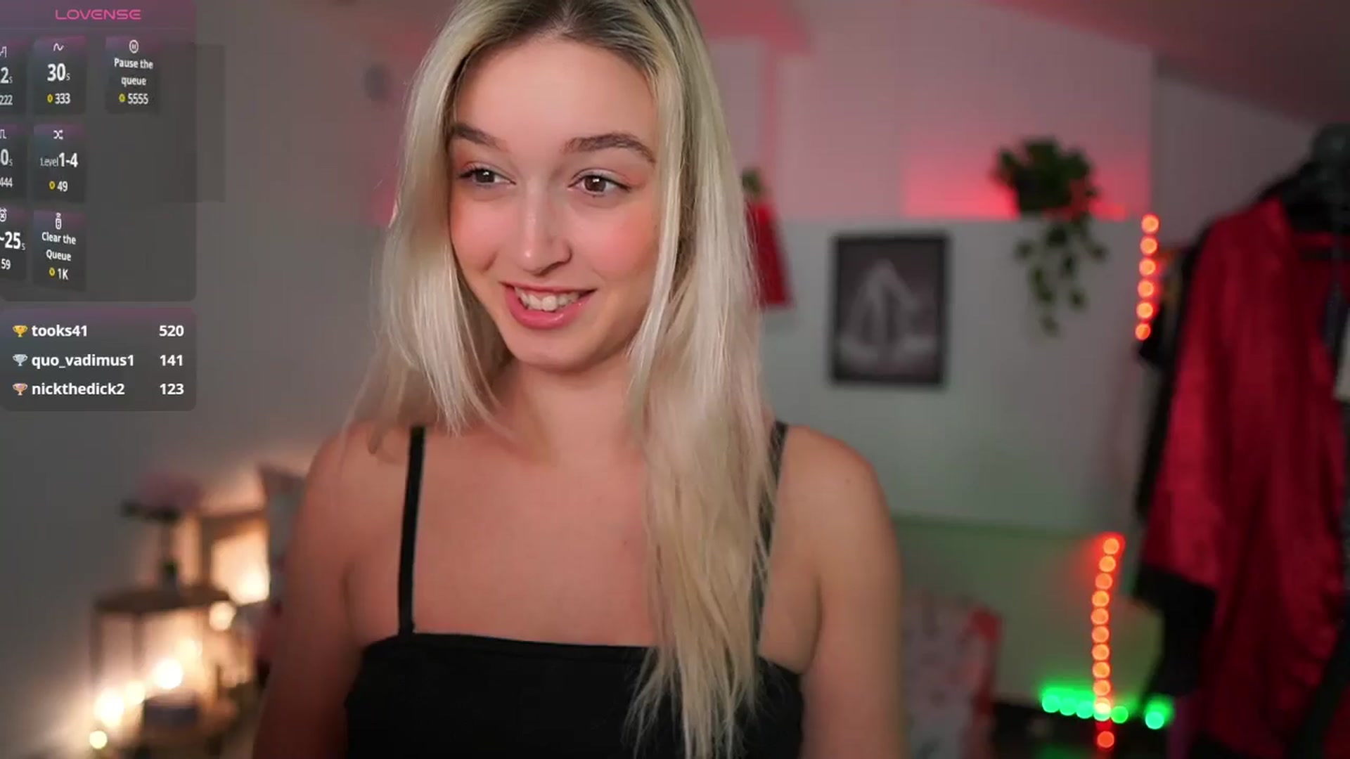 Gallery image thumbnail from Alexis__Texas's myfreecams stream on, 12/14/2024, 16:40 image 16 of 20
