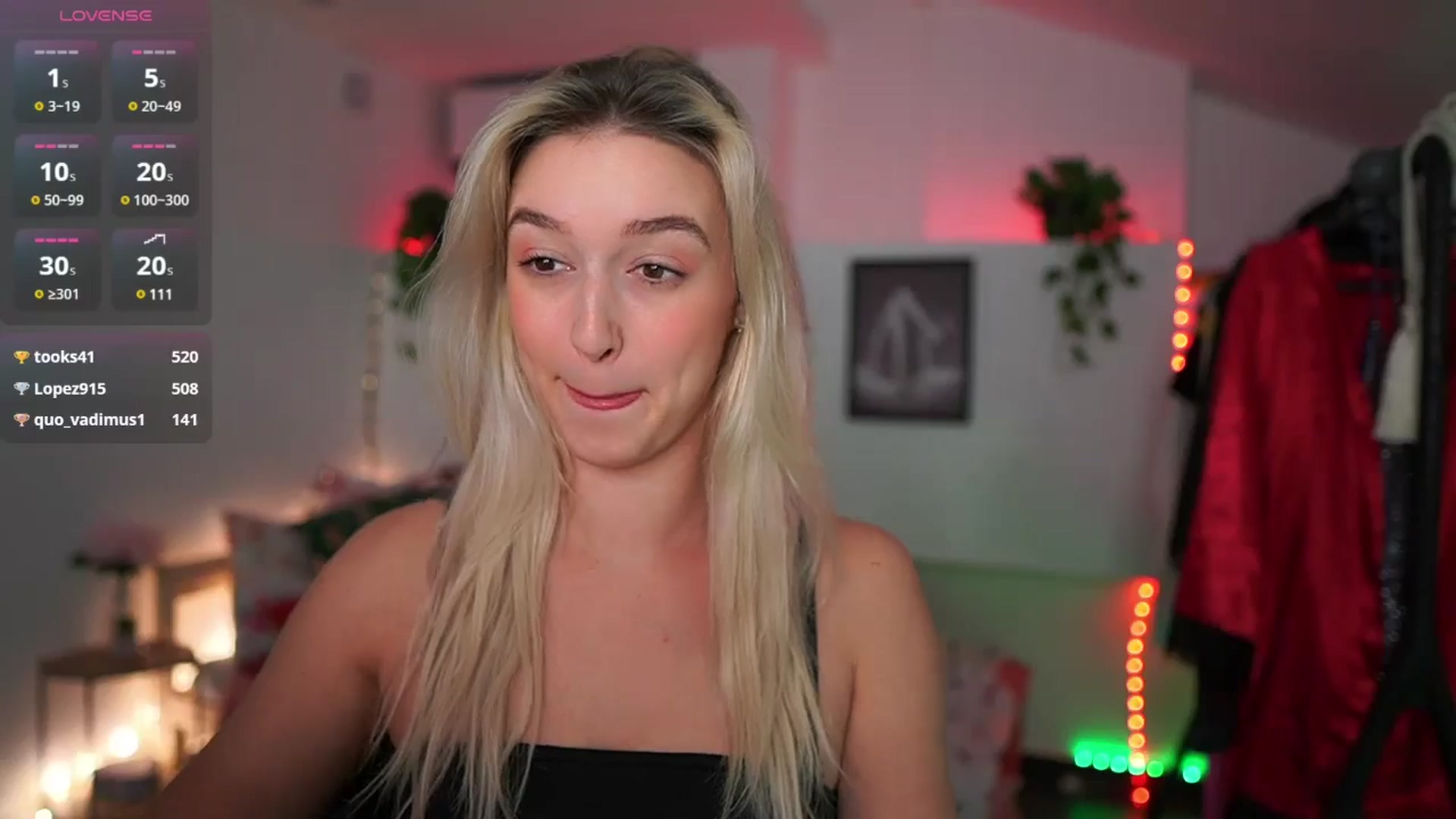 Gallery image thumbnail from Alexis__Texas's myfreecams stream on, 12/14/2024, 17:58 image 3 of 20