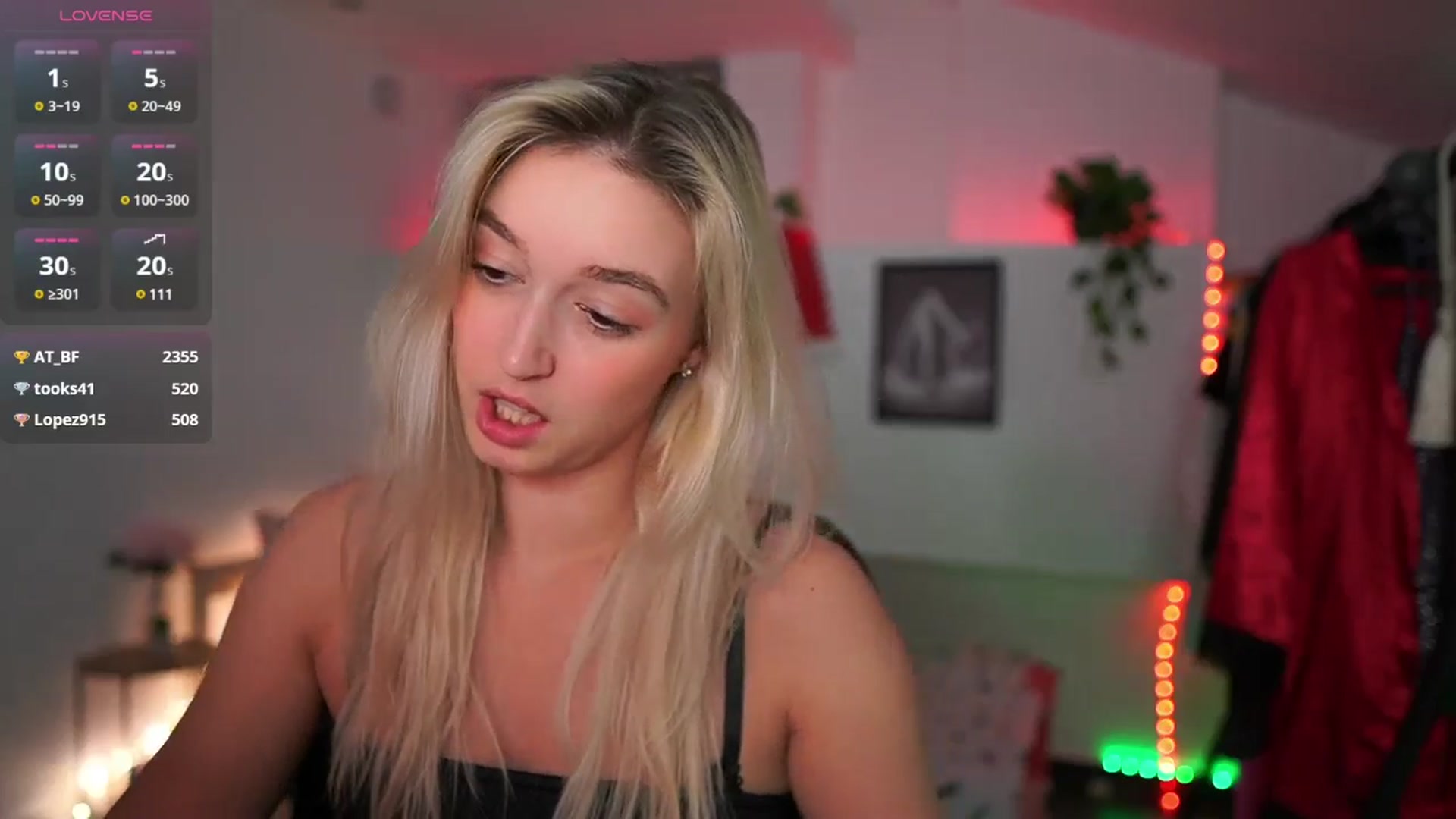 Gallery image thumbnail from Alexis__Texas's myfreecams stream on, 12/14/2024, 19:03 image 13 of 20