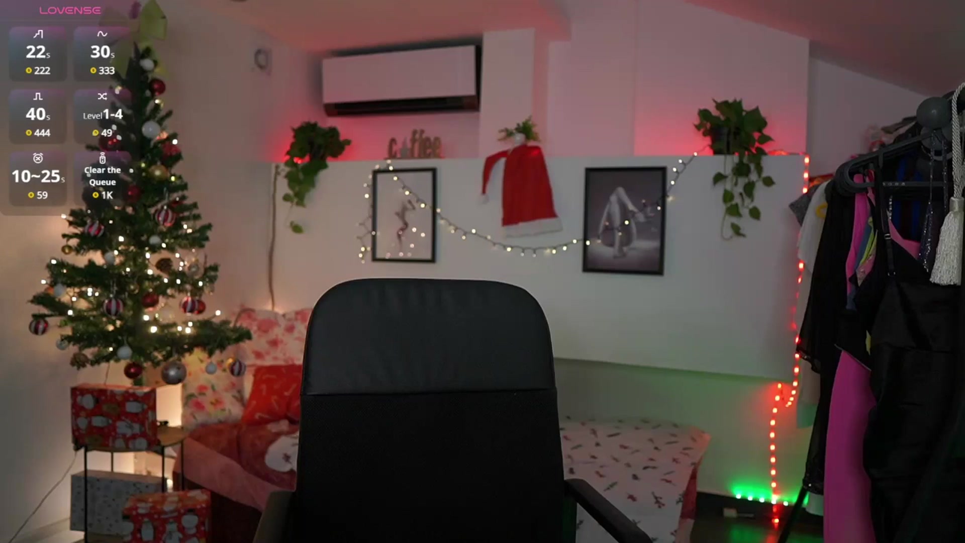 Gallery image thumbnail from Alexis__Texas's myfreecams stream on, 12/22/2024, 23:30 image 4 of 20
