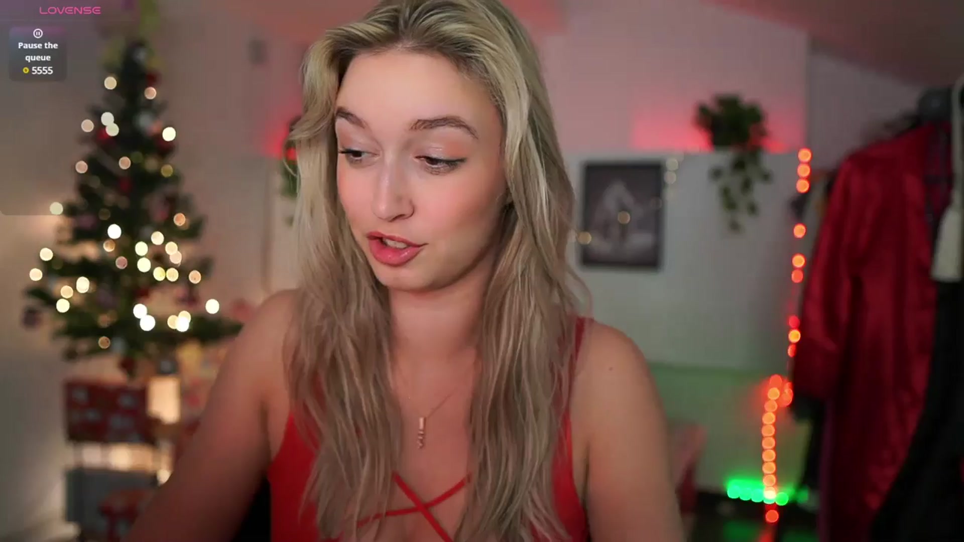 Gallery image thumbnail from Alexis__Texas's myfreecams stream on, 12/27/2024, 22:38 image 8 of 20