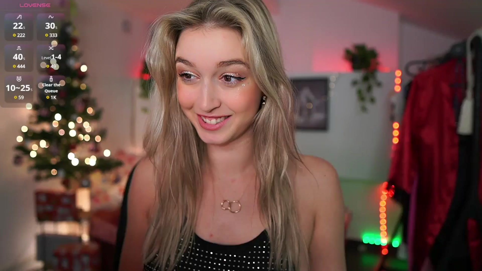 Gallery image thumbnail from Alexis__Texas's myfreecams stream on, 12/31/2024, 19:07 image 2 of 20