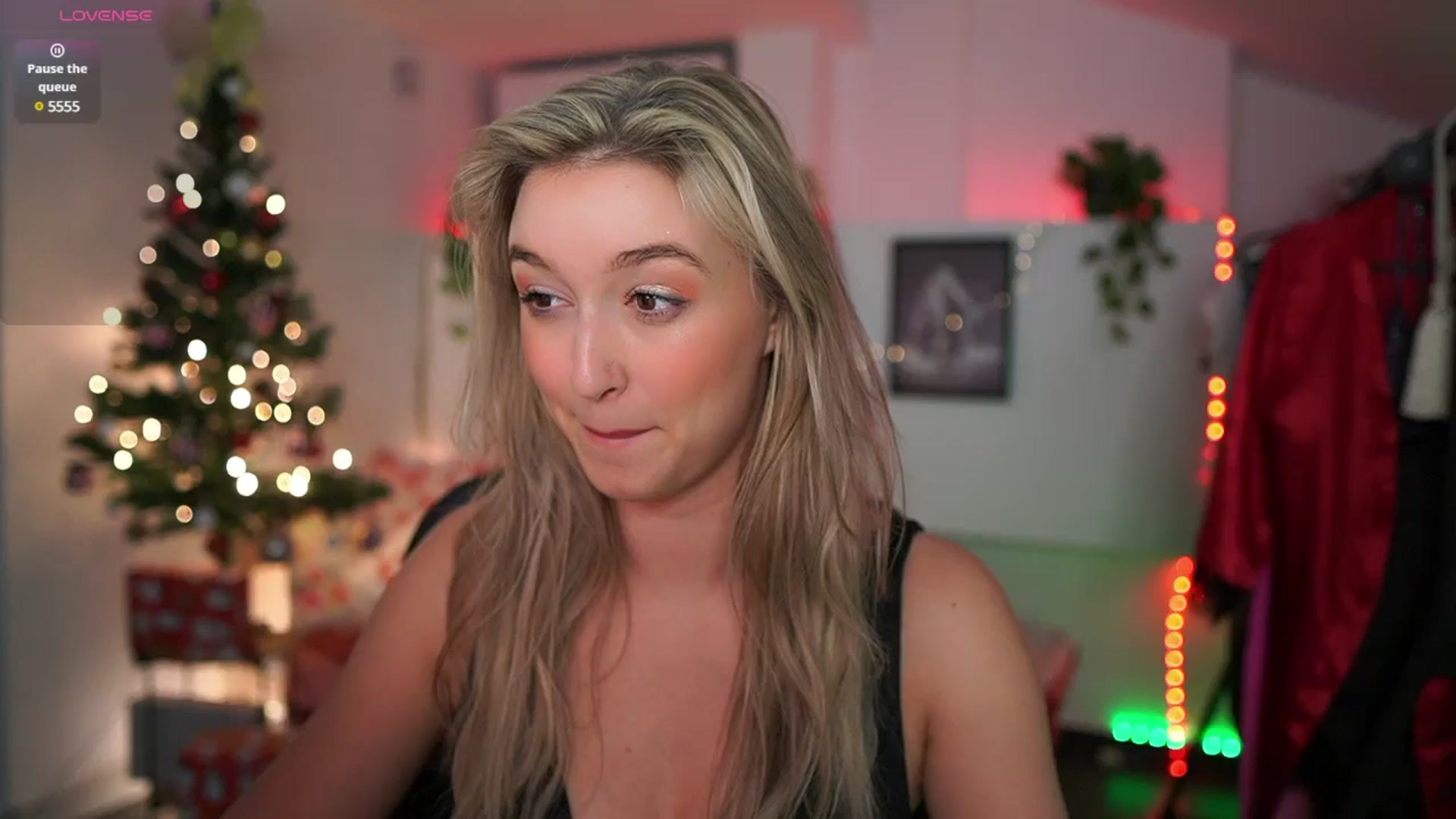 Gallery image thumbnail from Alexis__Texas's myfreecams stream on, 01/02/2025, 22:42 image 1 of 20