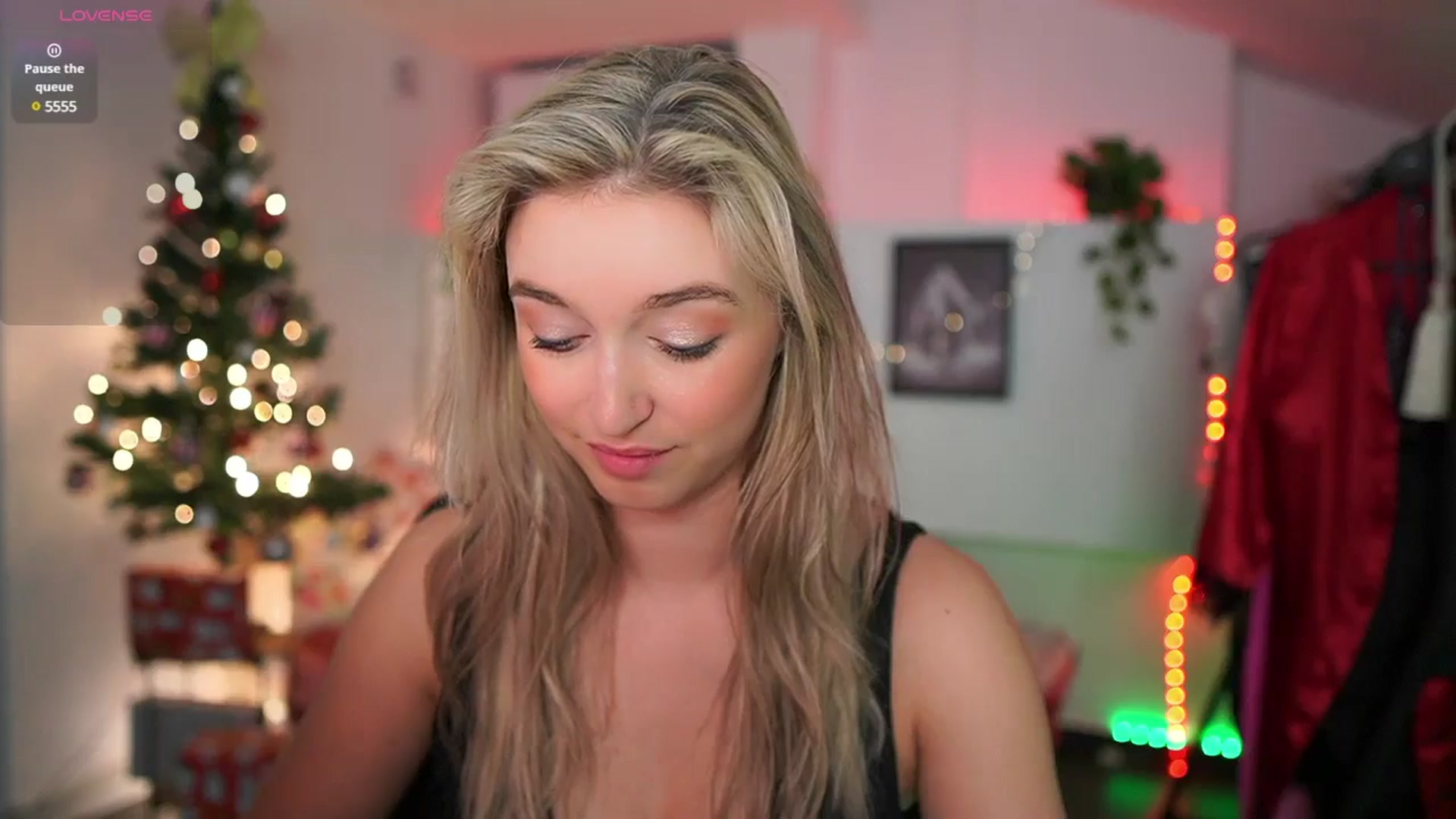 Gallery image thumbnail from Alexis__Texas's myfreecams stream on, 01/02/2025, 22:42 image 4 of 20