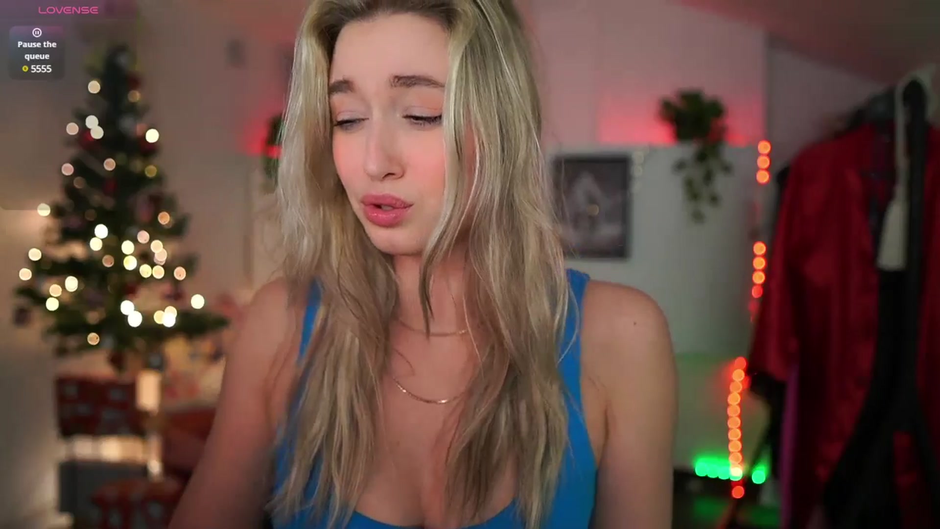 Gallery image thumbnail from Alexis__Texas's myfreecams stream on, 01/04/2025, 23:14 image 9 of 20