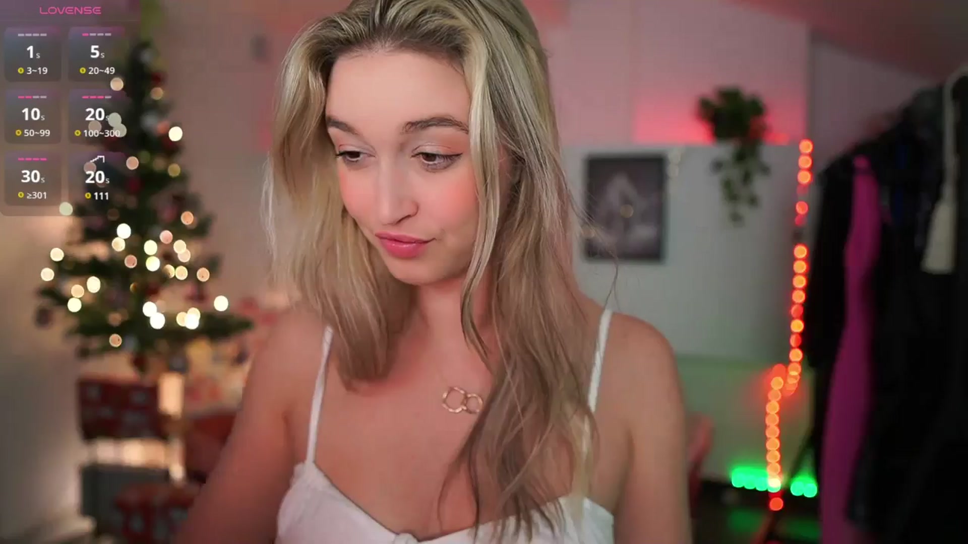 Gallery image thumbnail from Alexis__Texas's myfreecams stream on, 01/06/2025, 24:00 image 10 of 20
