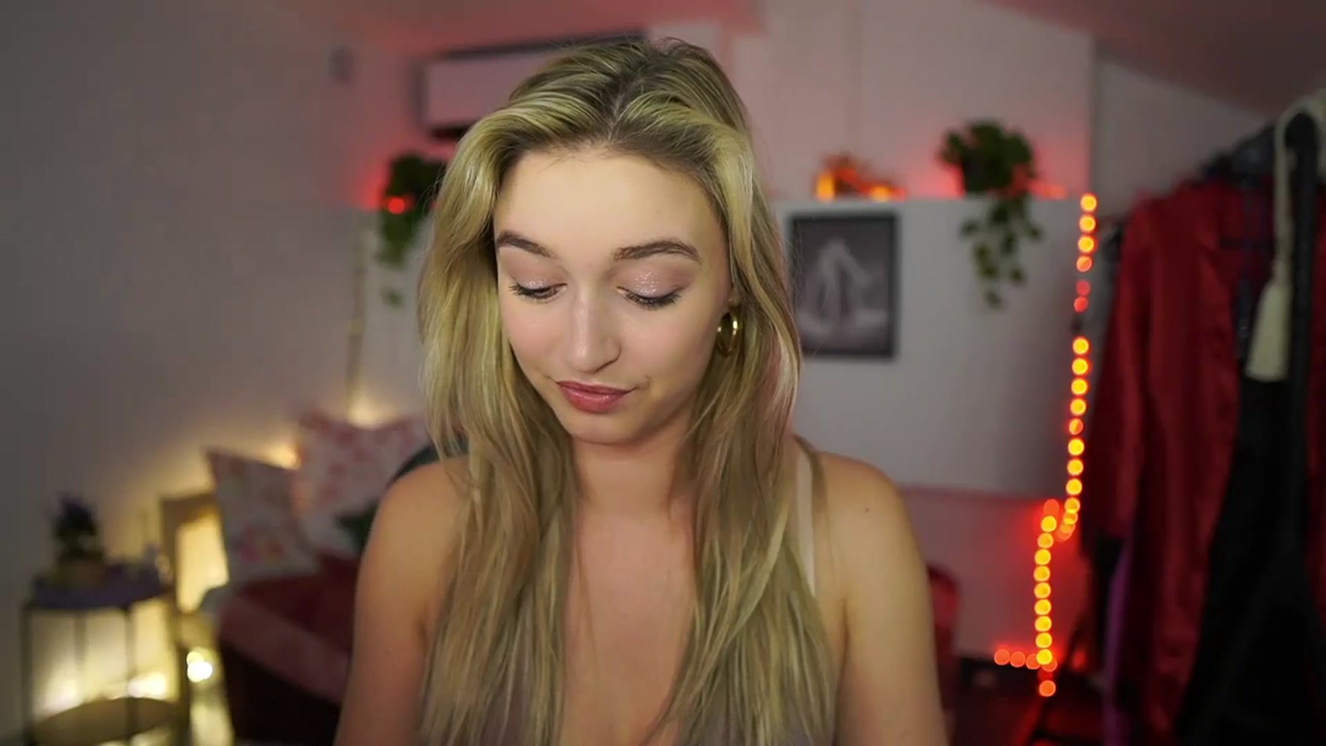 Gallery image thumbnail from Alexis__Texas's myfreecams stream on, 01/07/2025, 23:51 image 8 of 20