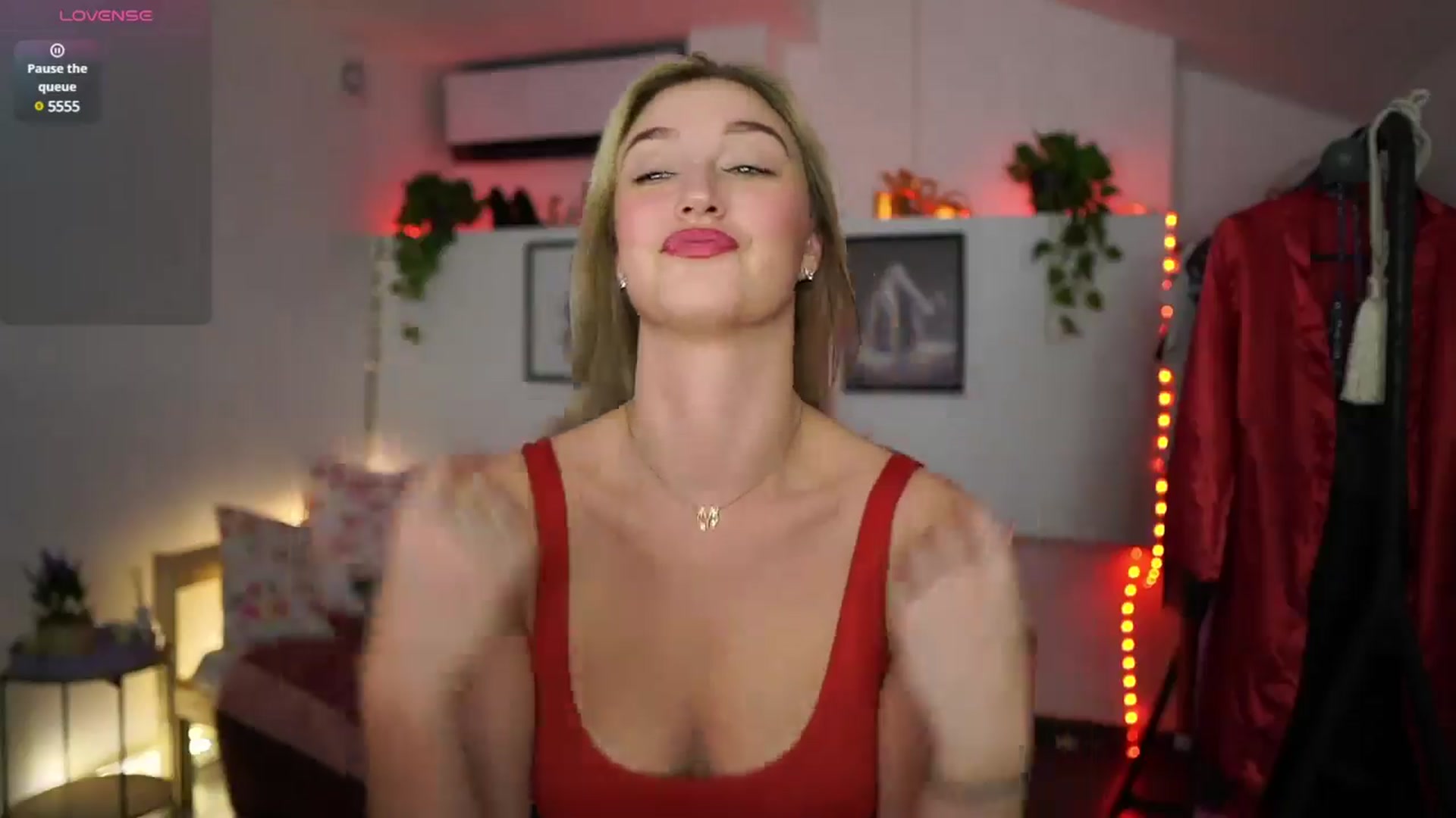 Gallery image thumbnail from Alexis__Texas's myfreecams stream on, 01/08/2025, 22:45 image 15 of 20