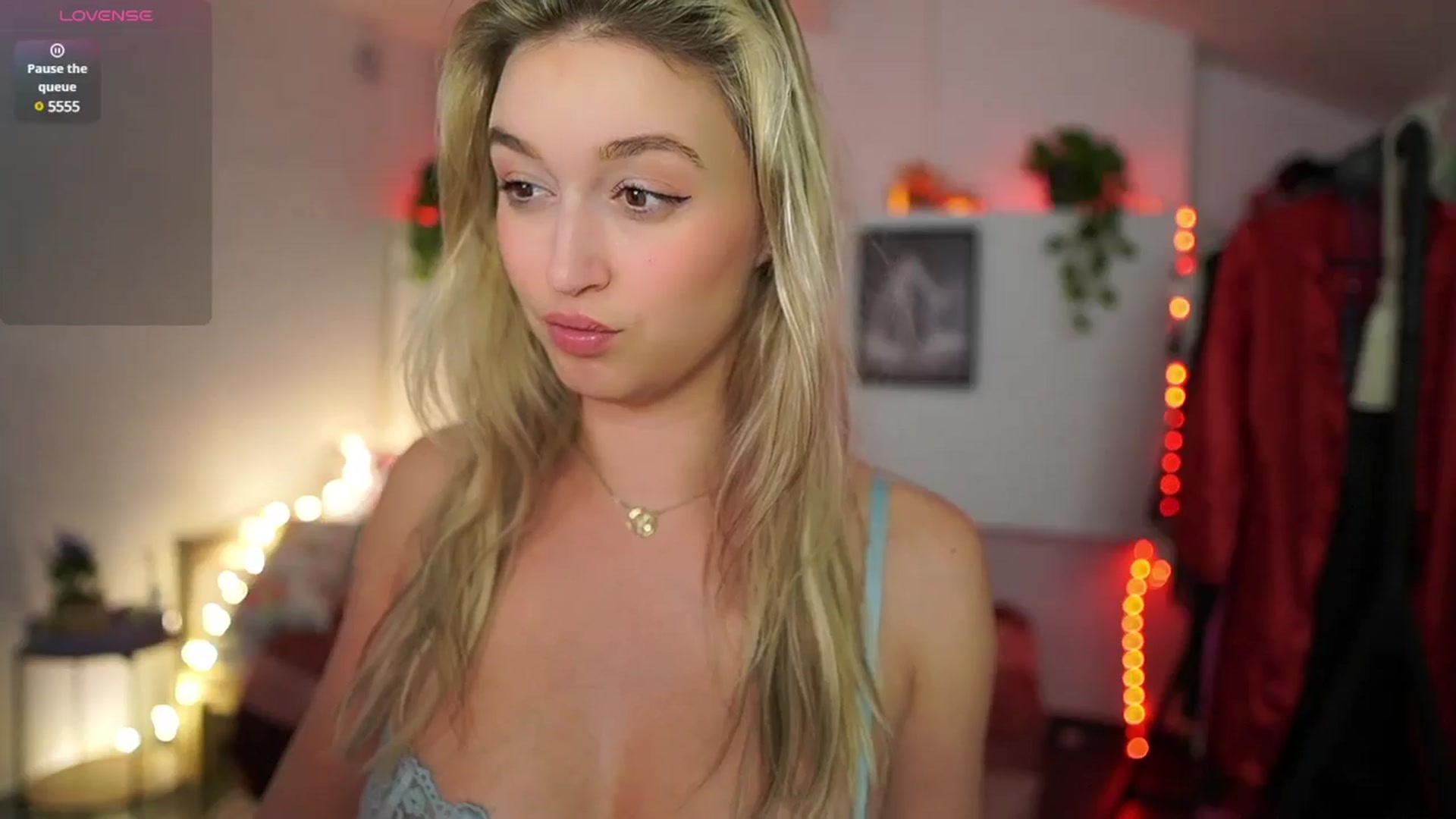 Gallery image thumbnail from Alexis__Texas's myfreecams stream on, 01/12/2025, 23:53 image 19 of 20