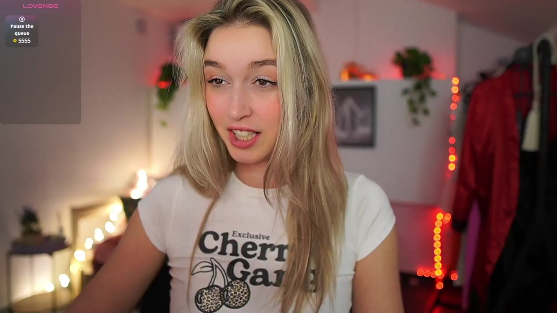 Gallery image thumbnail from Alexis__Texas's myfreecams stream on, 01/17/2025, 19:46 image 19 of 20