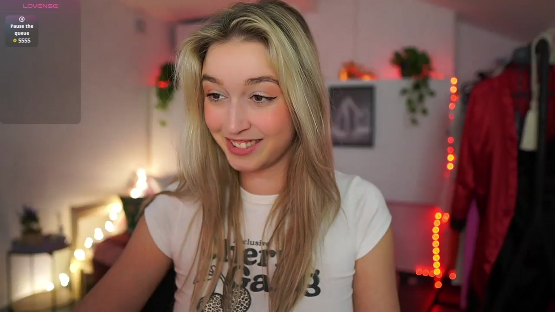 Gallery image thumbnail from Alexis__Texas's myfreecams stream on, 01/17/2025, 20:56 image 18 of 20