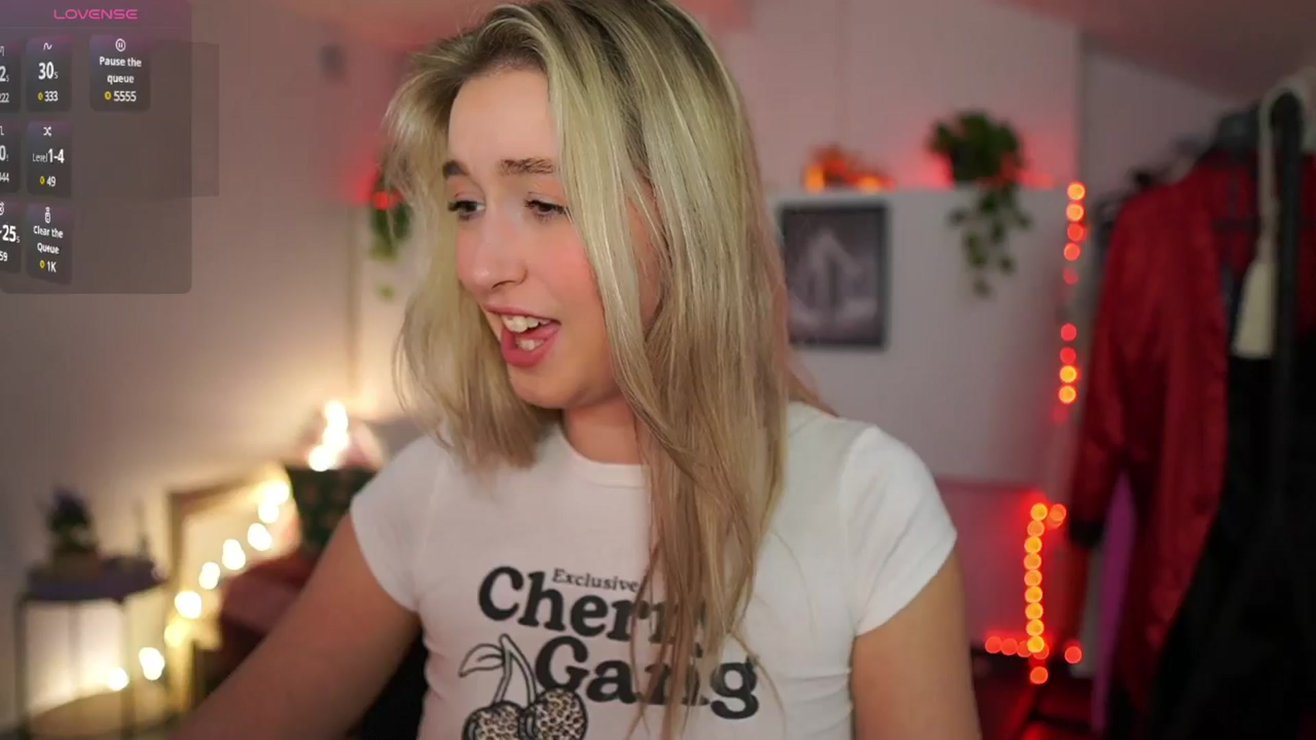 Gallery image thumbnail from Alexis__Texas's myfreecams stream on, 01/17/2025, 20:56 image 10 of 20