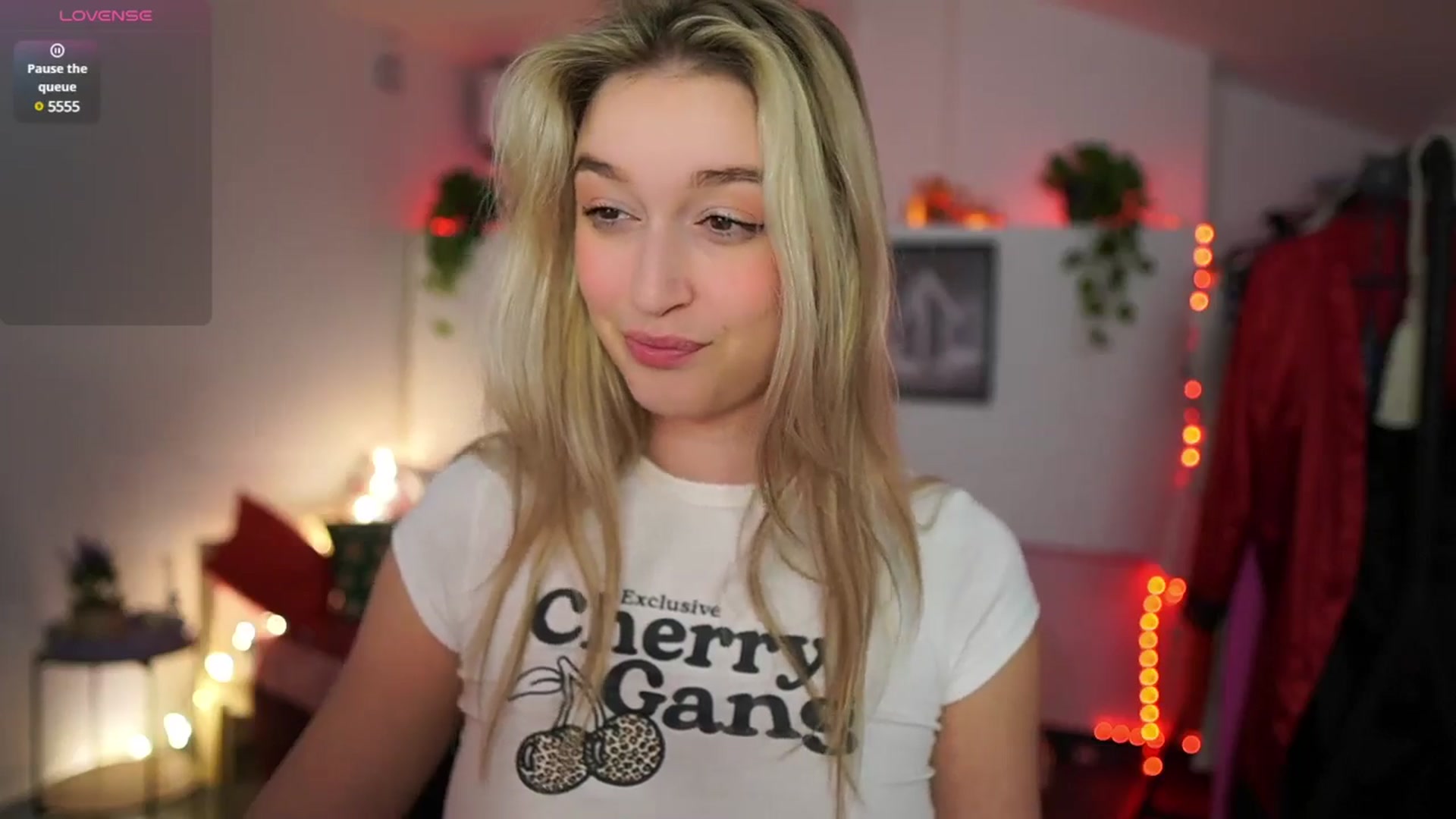Gallery image thumbnail from Alexis__Texas's myfreecams stream on, 01/18/2025, 24:31 image 10 of 20