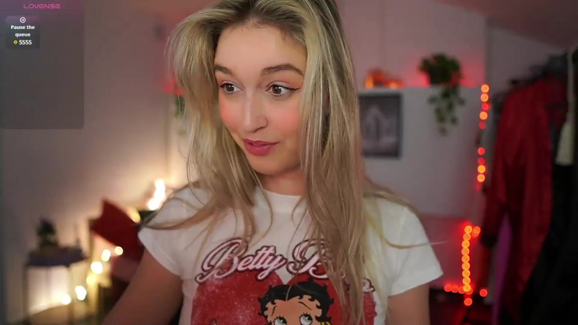 Gallery image thumbnail from Alexis__Texas's myfreecams stream on, 01/19/2025, 23:23 image 7 of 20