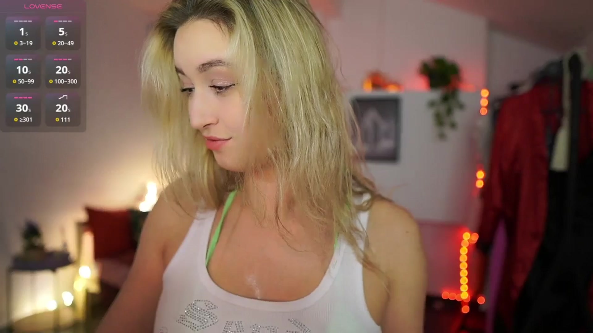 Gallery image thumbnail from Alexis__Texas's myfreecams stream on, 01/21/2025, 20:14 image 14 of 20