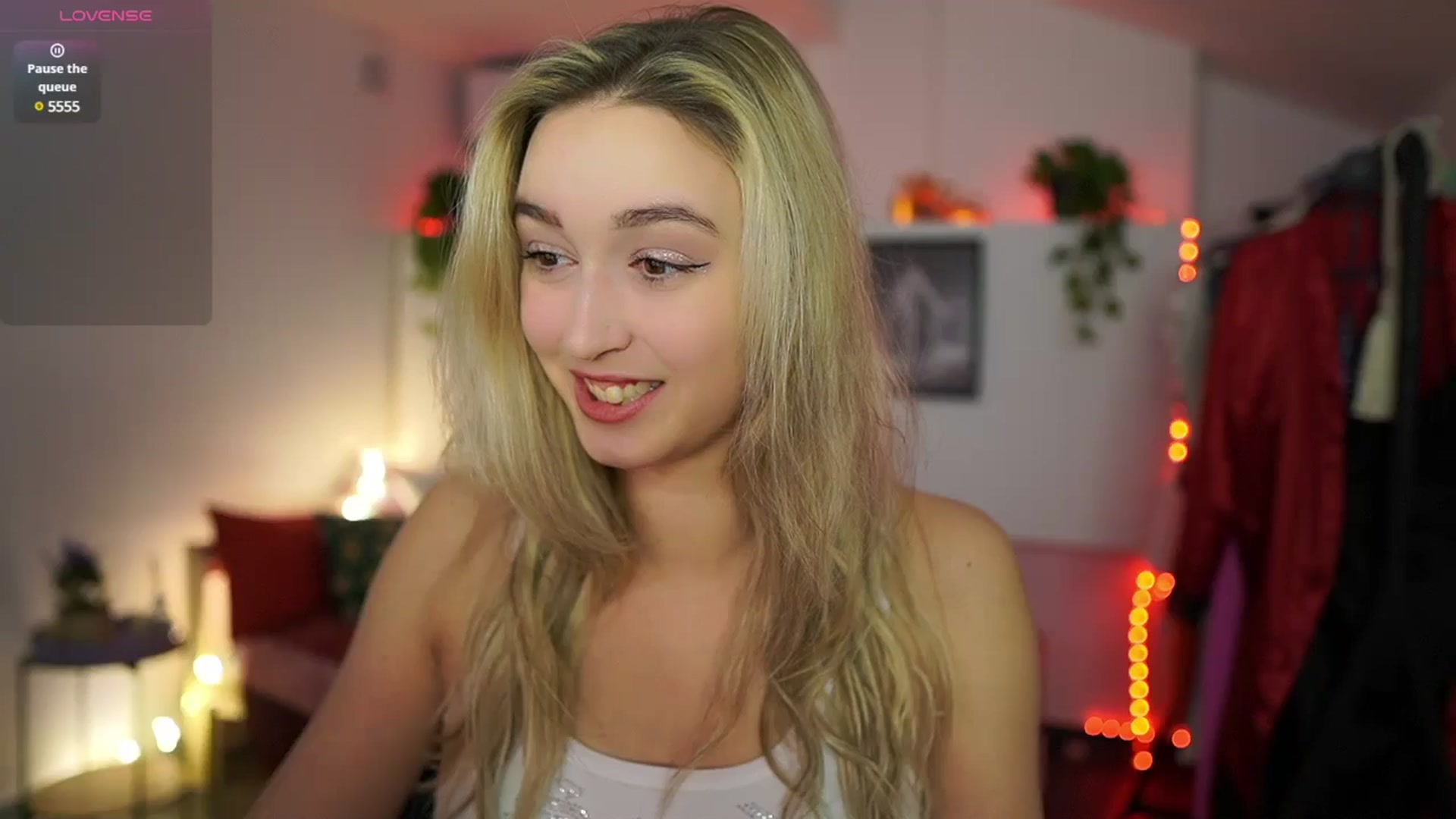 Gallery image thumbnail from Alexis__Texas's myfreecams stream on, 01/21/2025, 20:14 image 3 of 20