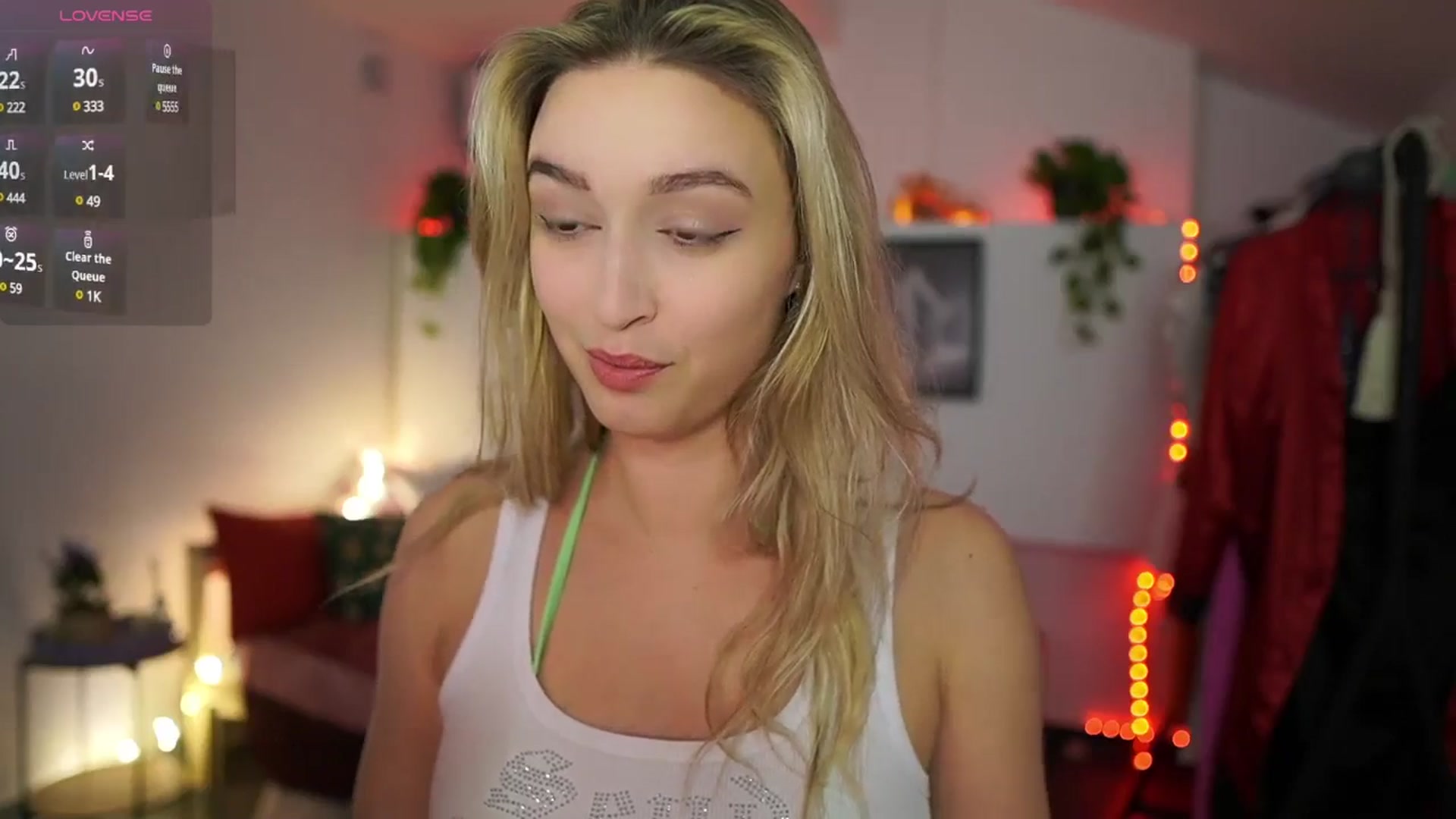 Gallery image thumbnail from Alexis__Texas's myfreecams stream on, 01/21/2025, 20:46 image 6 of 20