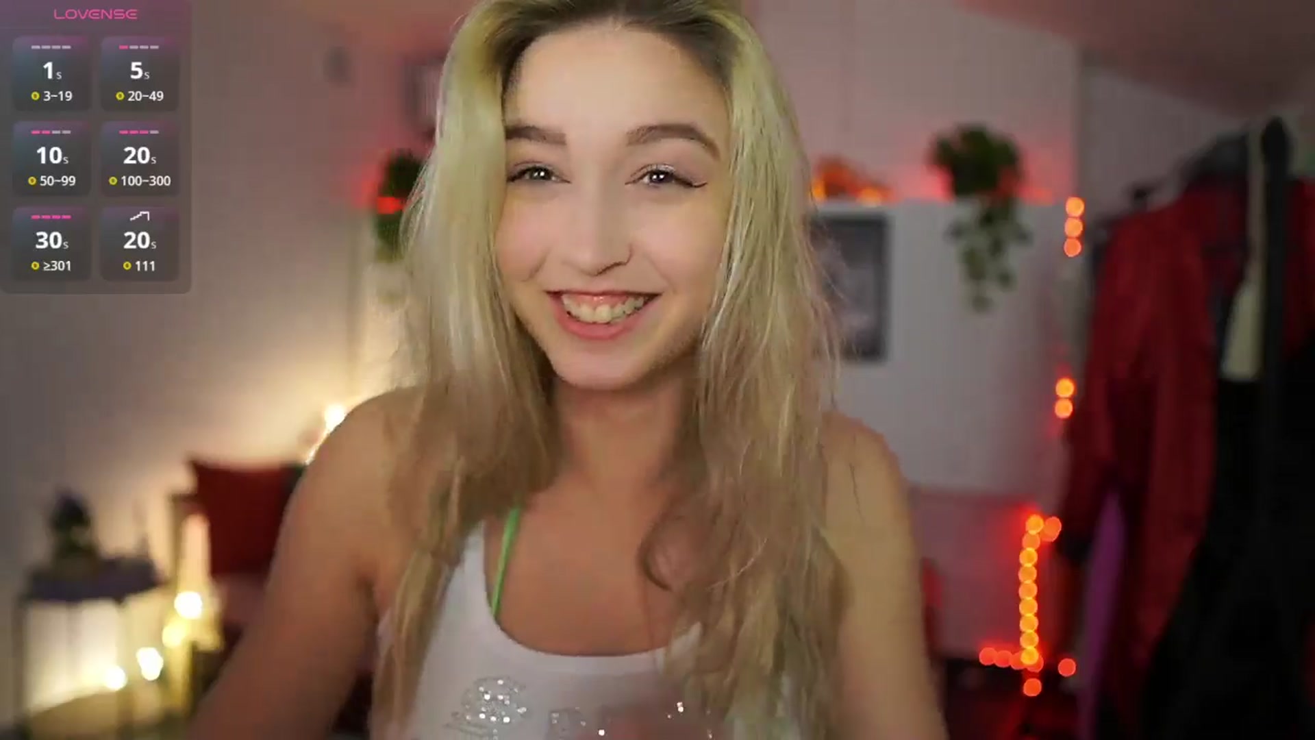 Gallery image thumbnail from Alexis__Texas's myfreecams stream on, 01/21/2025, 20:46 image 13 of 20