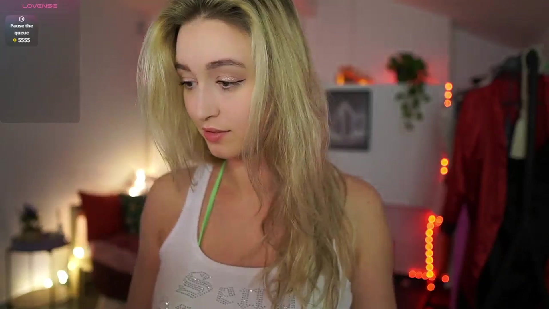 Gallery image thumbnail from Alexis__Texas's myfreecams stream on, 01/21/2025, 20:46 image 12 of 20