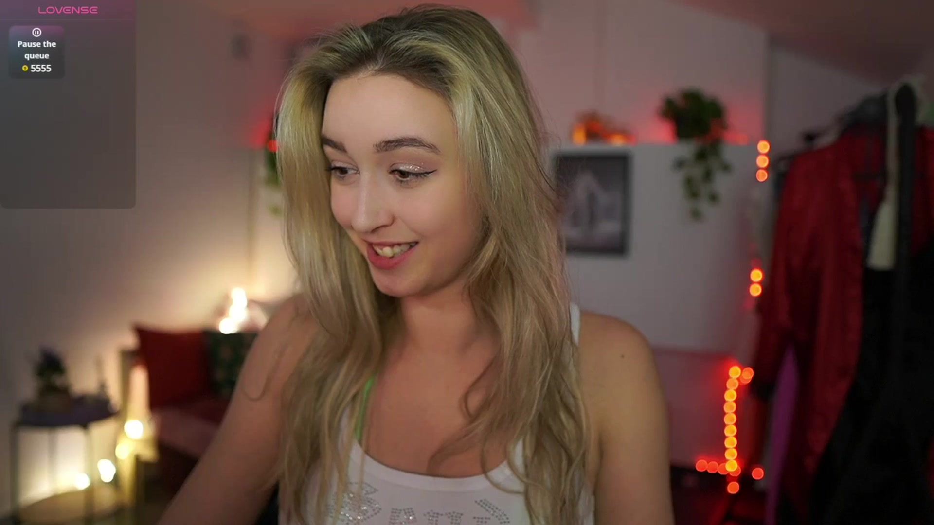 Gallery image thumbnail from Alexis__Texas's myfreecams stream on, 01/21/2025, 21:04 image 19 of 20
