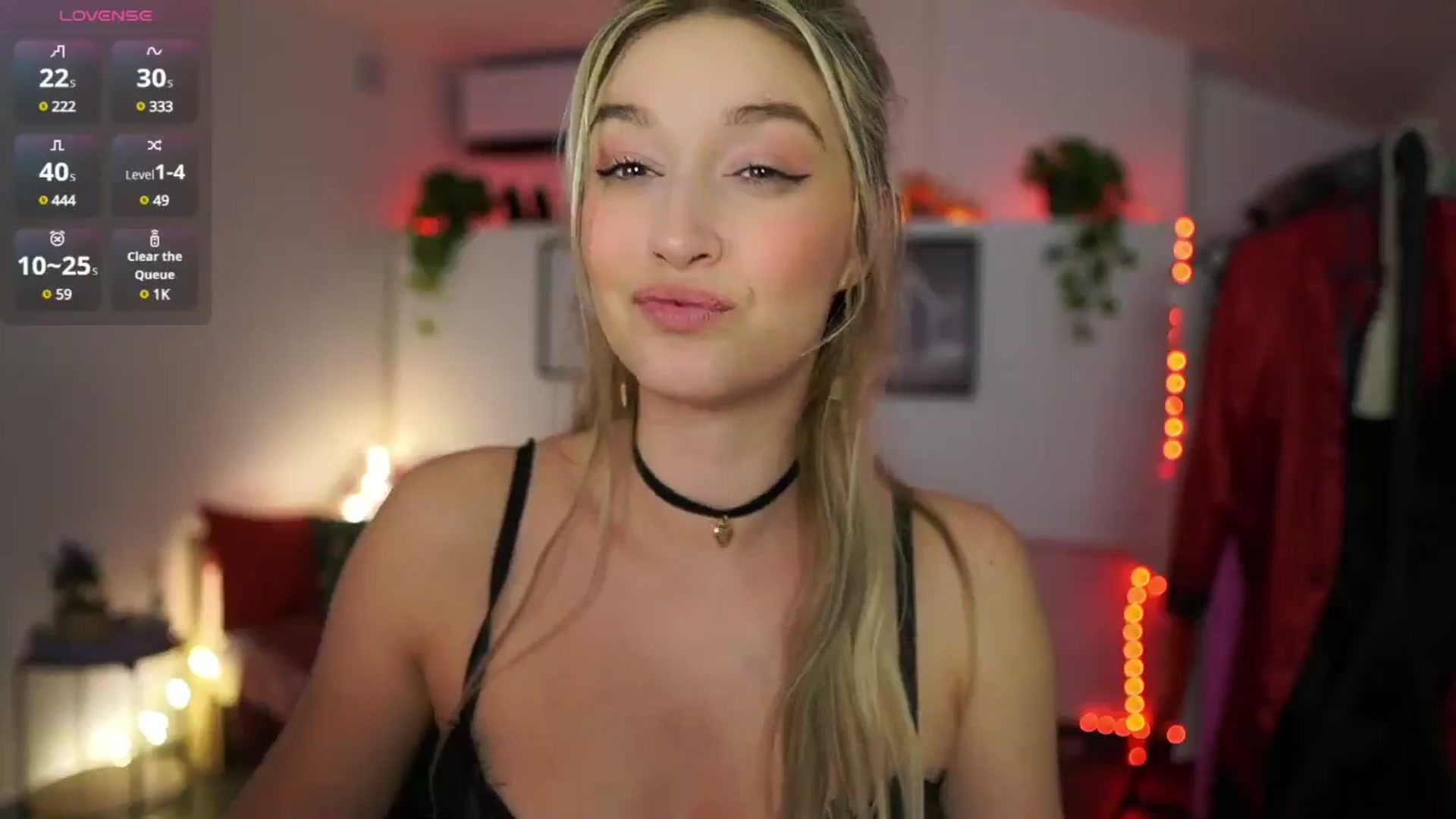 Gallery image thumbnail from Alexis__Texas's myfreecams stream on, 01/24/2025, 23:06 image 15 of 20