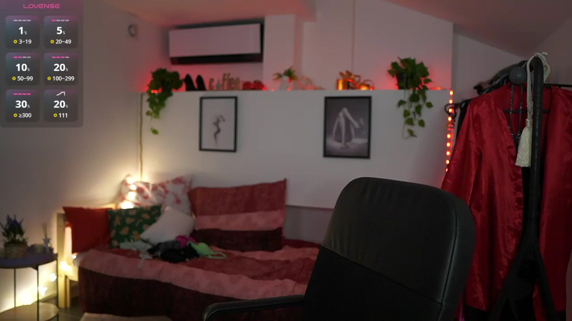 Gallery image thumbnail from Alexis__Texas's myfreecams stream on, 01/30/2025, 01:15 image 8 of 20