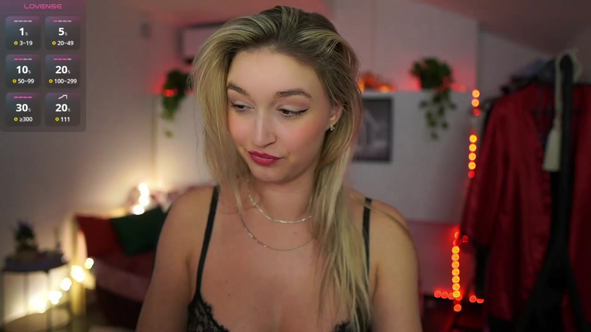 Gallery image thumbnail from Alexis__Texas's myfreecams stream on, 02/02/2025, 23:59 image 14 of 20