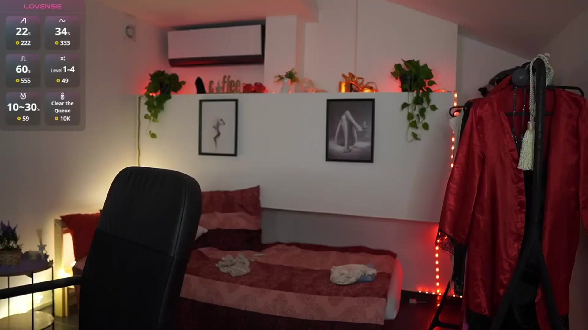 Gallery image thumbnail from Alexis__Texas's myfreecams stream on, 02/04/2025, 23:53 image 14 of 20