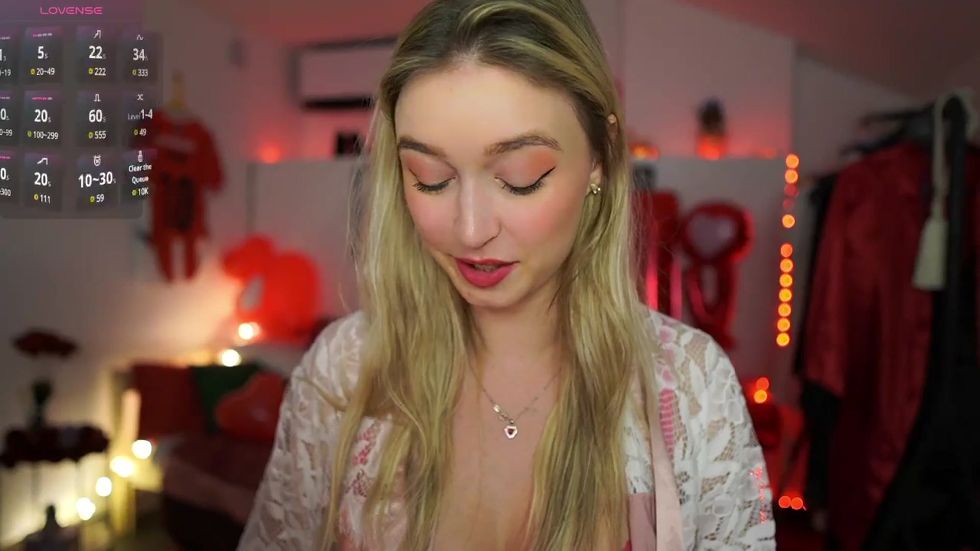 Gallery image thumbnail from Alexis__Texas's myfreecams stream on, 02/14/2025, 22:19 image 16 of 20