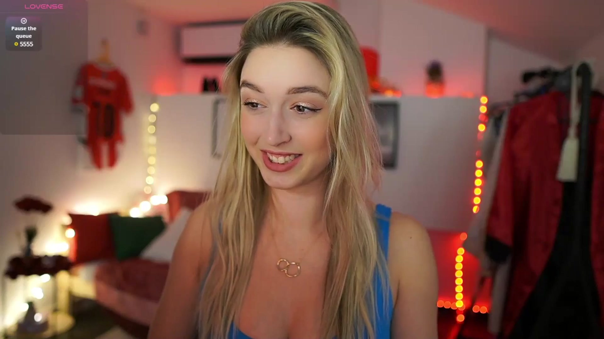 Gallery image thumbnail from Alexis__Texas's myfreecams stream on, 02/18/2025, 20:47 image 8 of 20