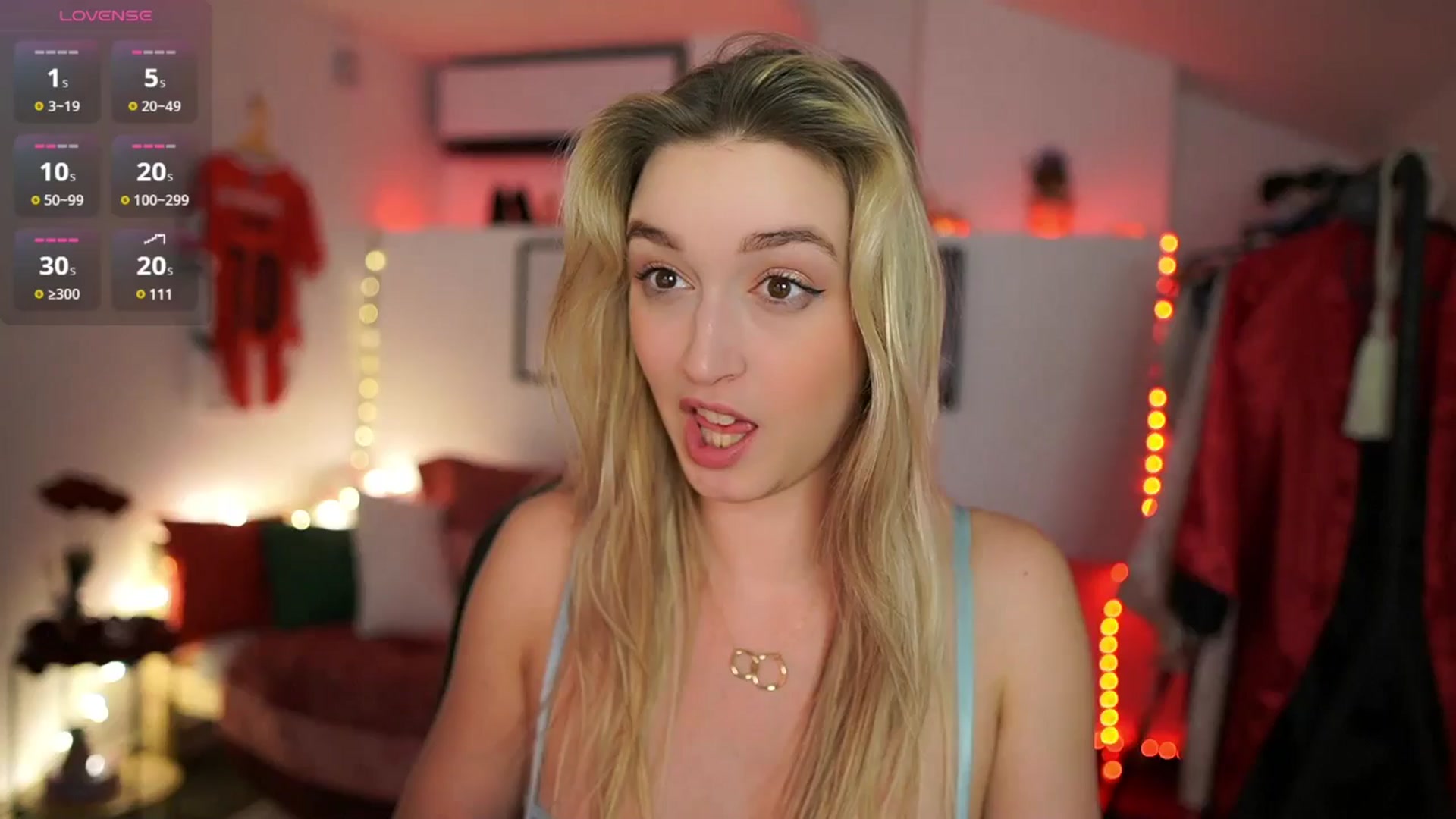 Gallery image thumbnail from Alexis__Texas's myfreecams stream on, 02/19/2025, 24:30 image 20 of 20