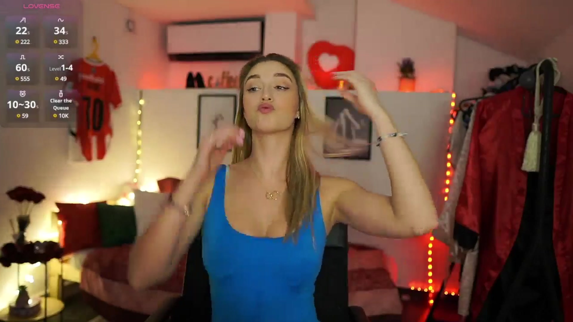 Gallery image thumbnail from Alexis__Texas's myfreecams stream on, 02/19/2025, 24:30 image 12 of 20