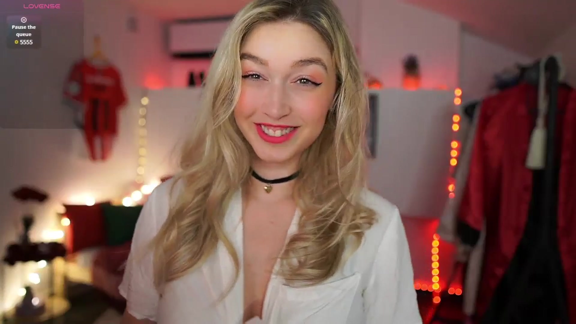 Gallery image thumbnail from Alexis__Texas's myfreecams stream on, 02/21/2025, 19:58 image 8 of 20