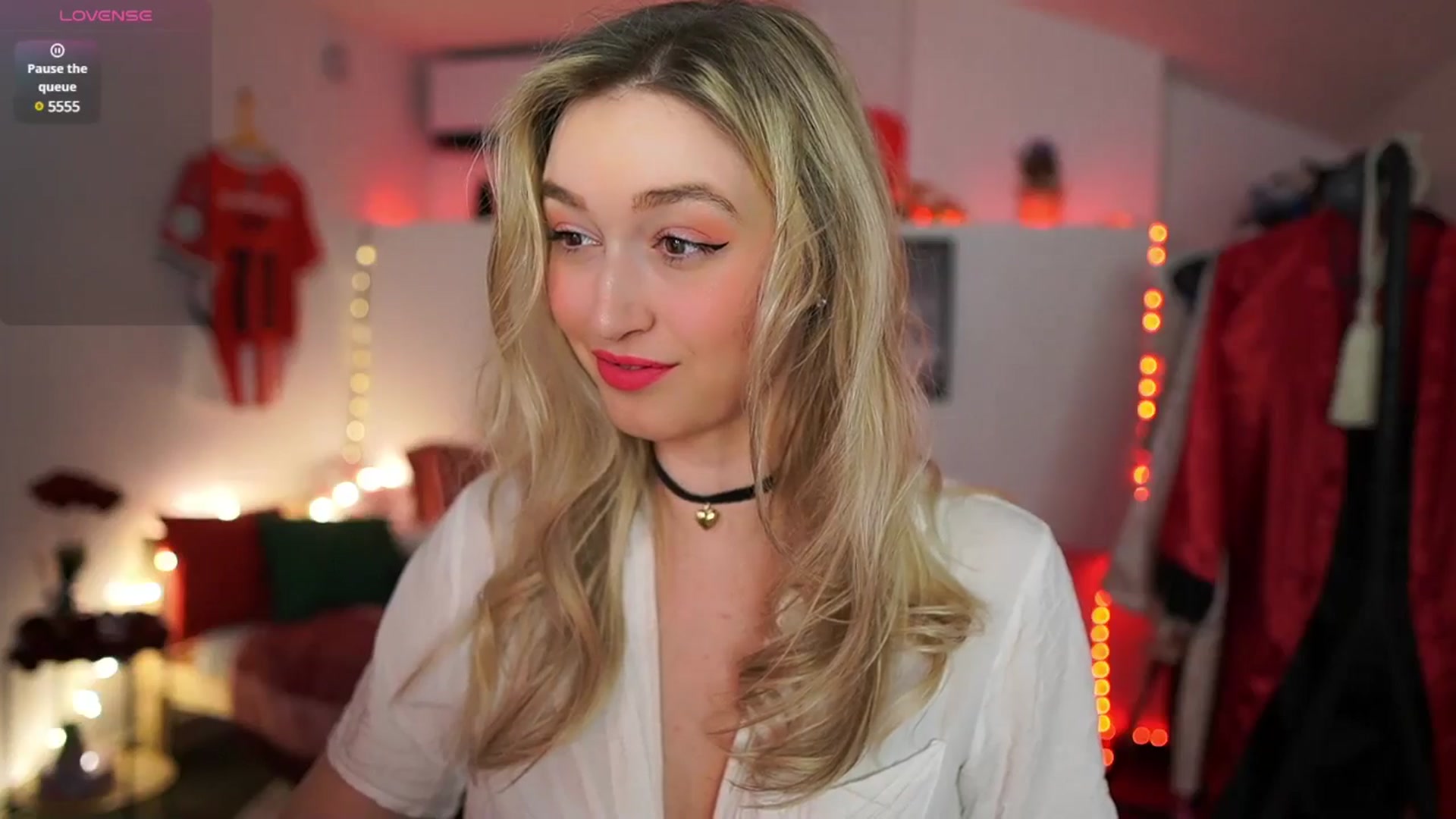 Gallery image thumbnail from Alexis__Texas's myfreecams stream on, 02/21/2025, 19:58 image 9 of 20