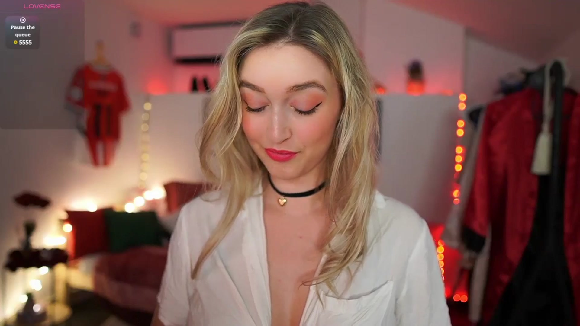 Gallery image thumbnail from Alexis__Texas's myfreecams stream on, 02/21/2025, 21:20 image 18 of 20