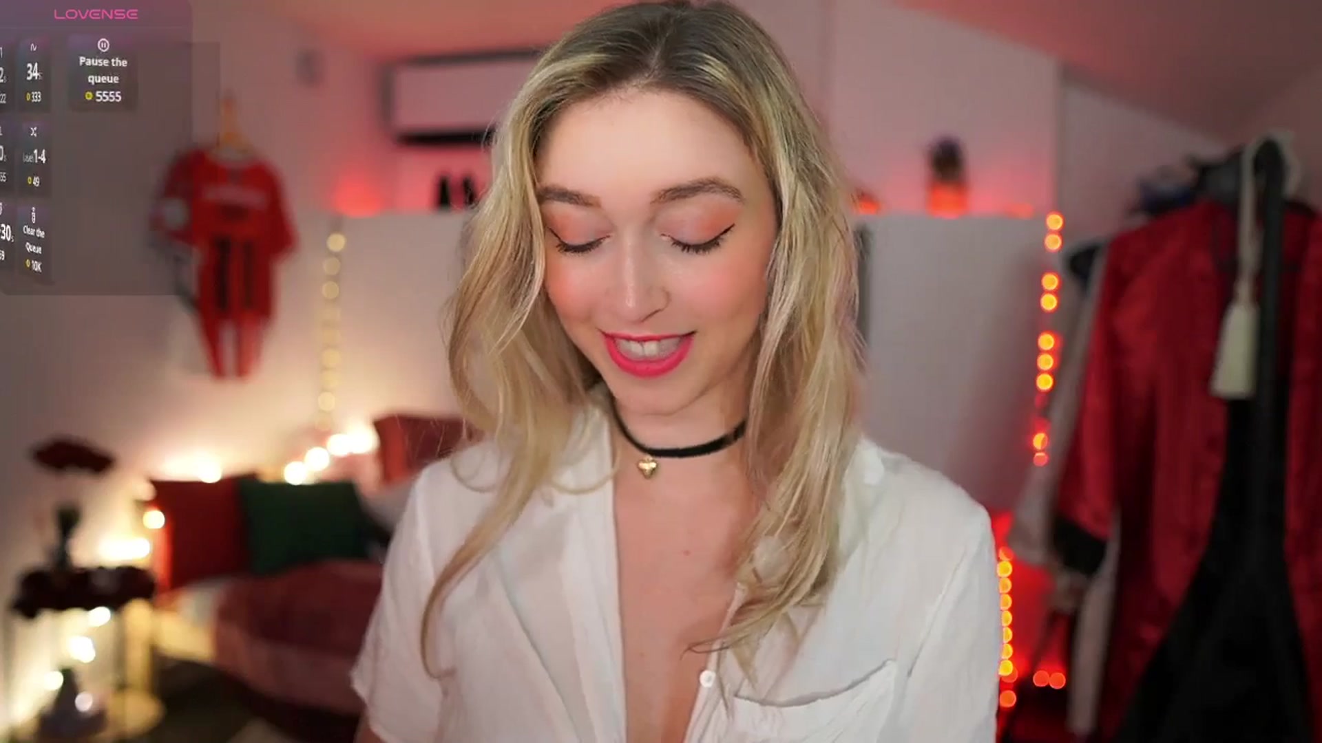 Gallery image thumbnail from Alexis__Texas's myfreecams stream on, 02/21/2025, 21:20 image 19 of 20