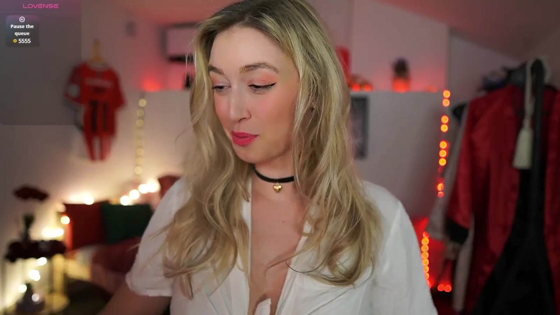 Gallery image thumbnail from Alexis__Texas's myfreecams stream on, 02/21/2025, 22:26 image 5 of 20