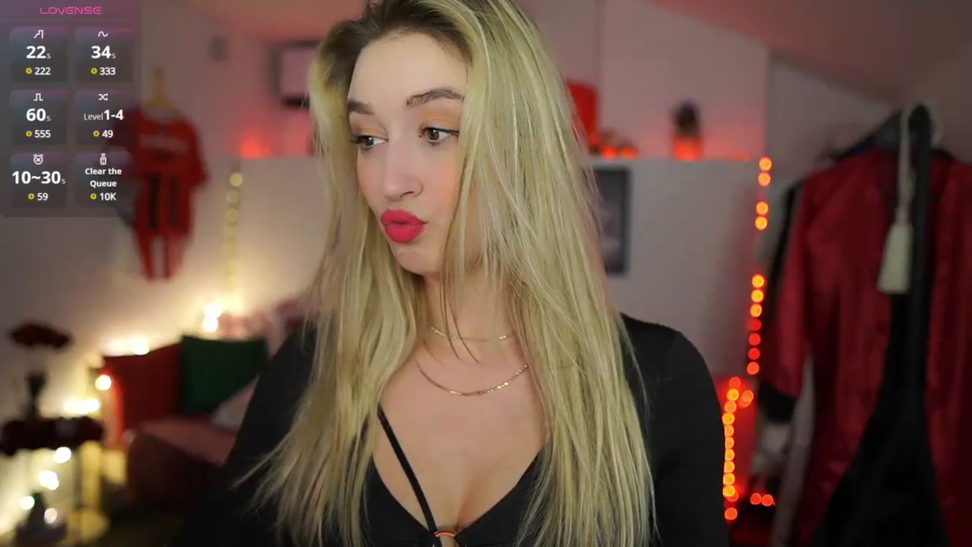 Gallery image thumbnail from Alexis__Texas's myfreecams stream on, 02/25/2025, 19:46 image 14 of 20