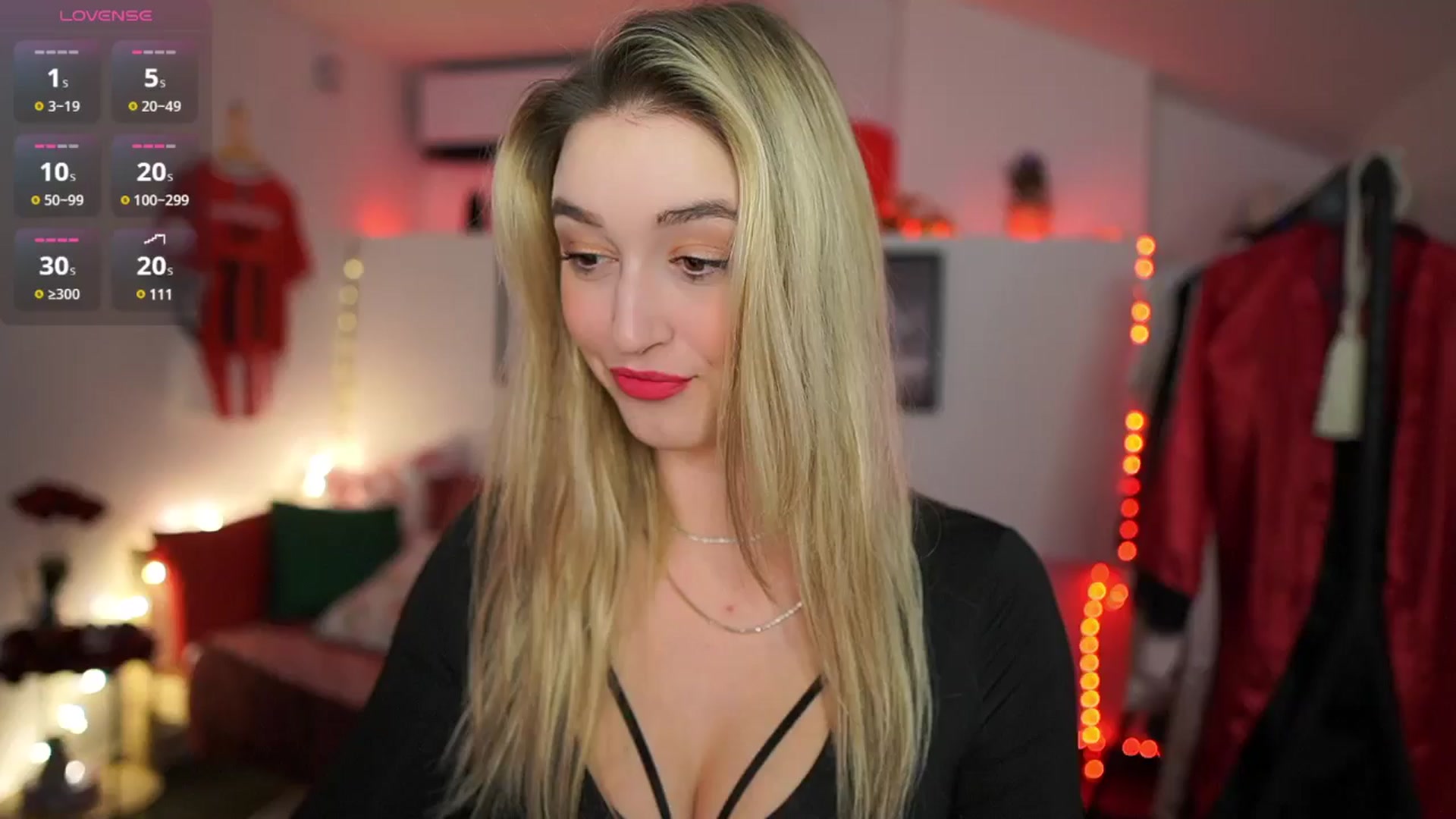 Gallery image thumbnail from Alexis__Texas's myfreecams stream on, 02/25/2025, 19:46 image 10 of 20