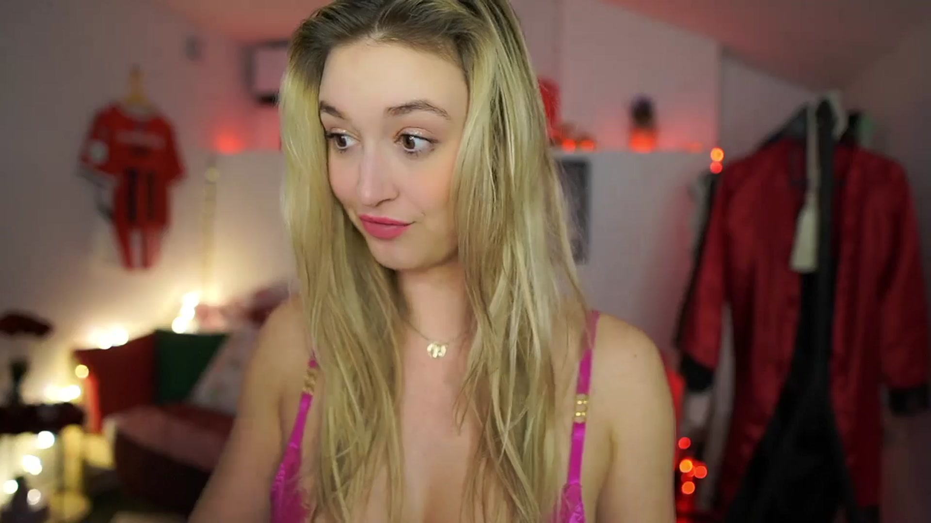 Gallery image thumbnail from Alexis__Texas's myfreecams stream on, 02/27/2025, 24:57 image 16 of 20